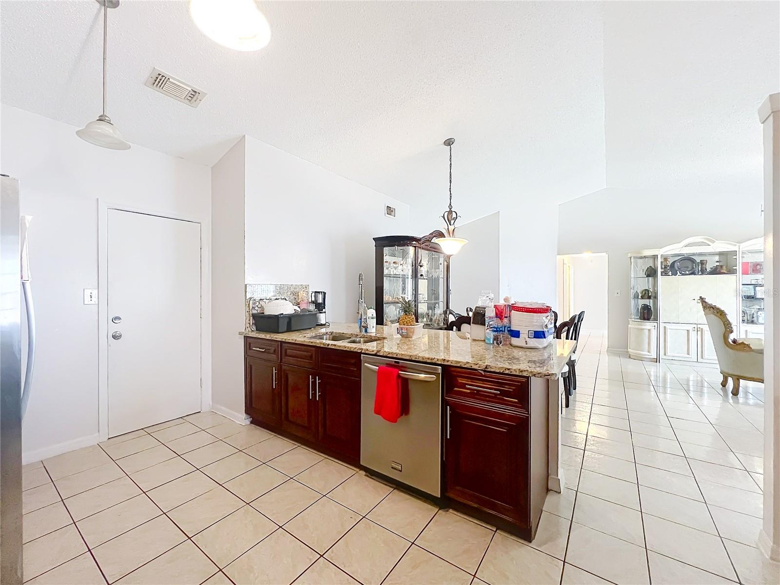 6619 HIAWASSEE MEADOWS DR, ORLANDO, FL, 32818