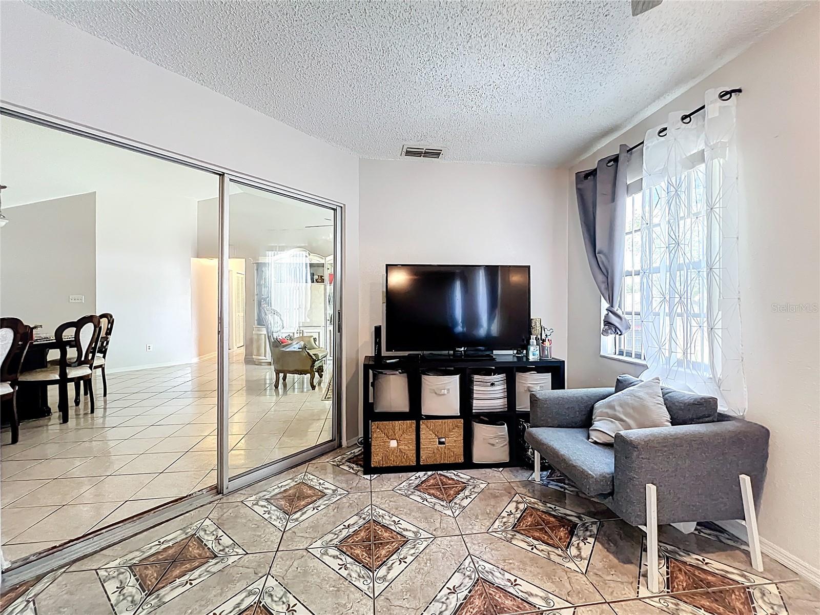 6619 HIAWASSEE MEADOWS DR, ORLANDO, FL, 32818