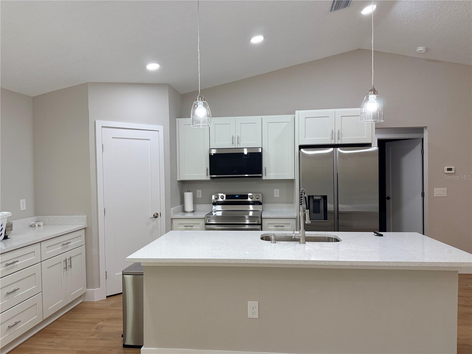 2186 W G MARTINELLI BLVD, CITRUS SPRINGS, FL, 34434