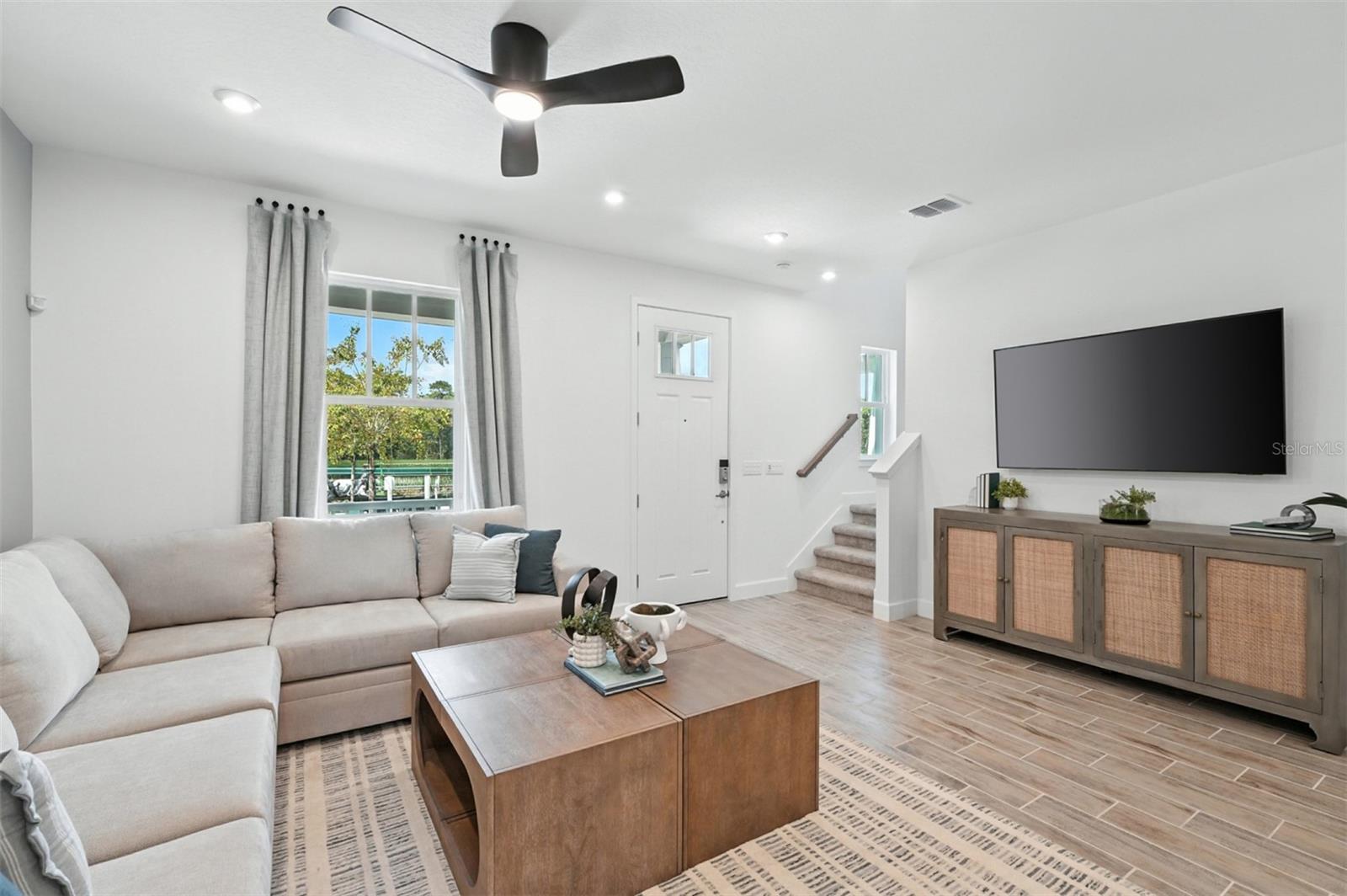 1760 HEADLAND LOOP, CELEBRATION, FL, 34747