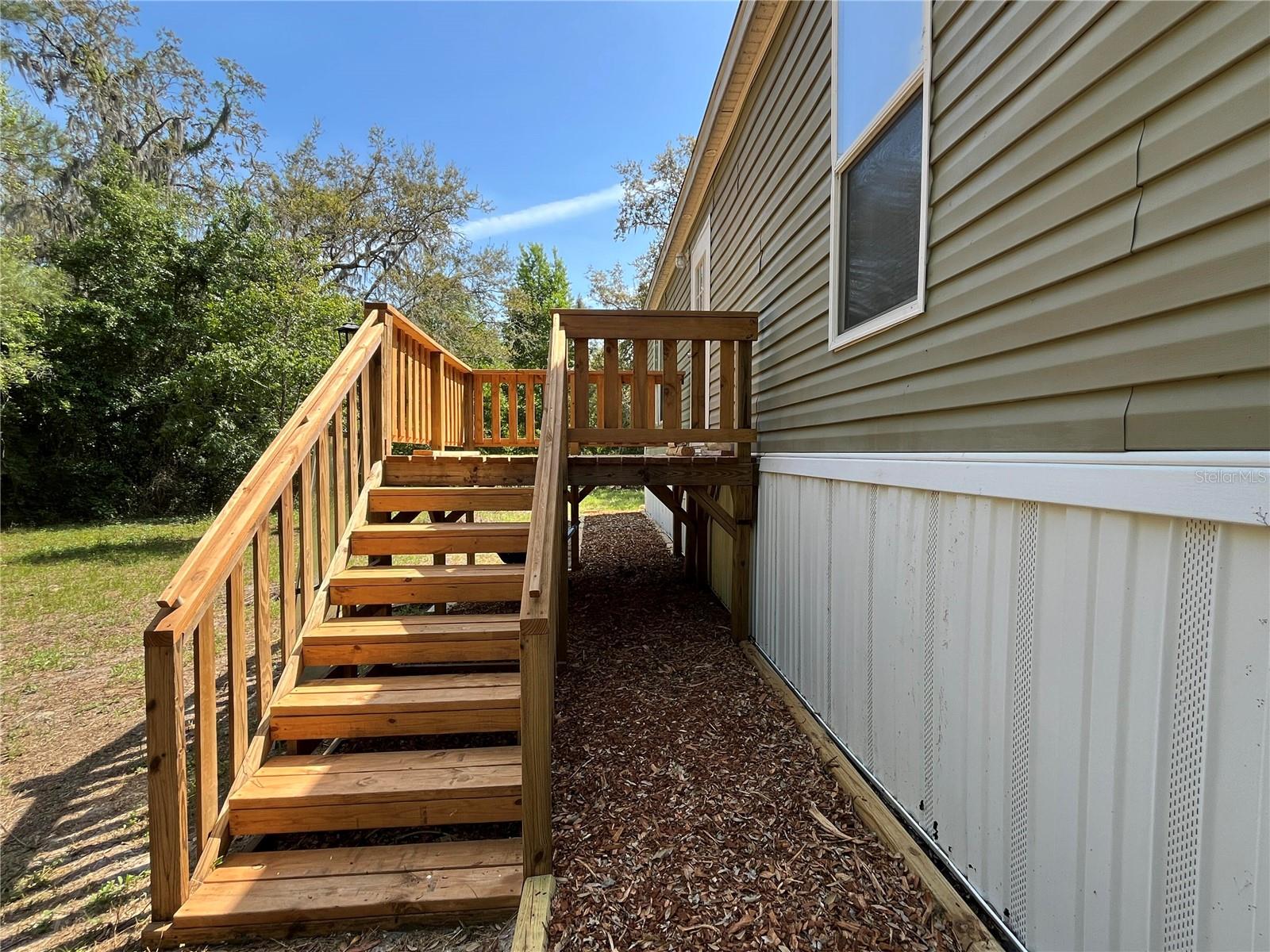 276 NW BATTLE HILL LN, LAKE CITY, FL, 32055