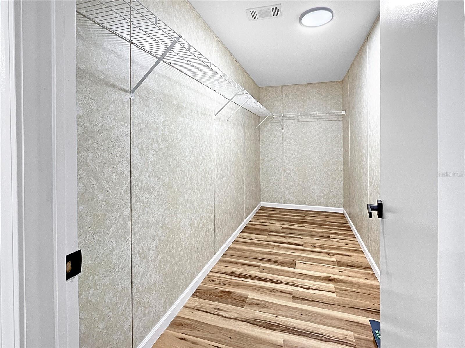 276 NW BATTLE HILL LN, LAKE CITY, FL, 32055