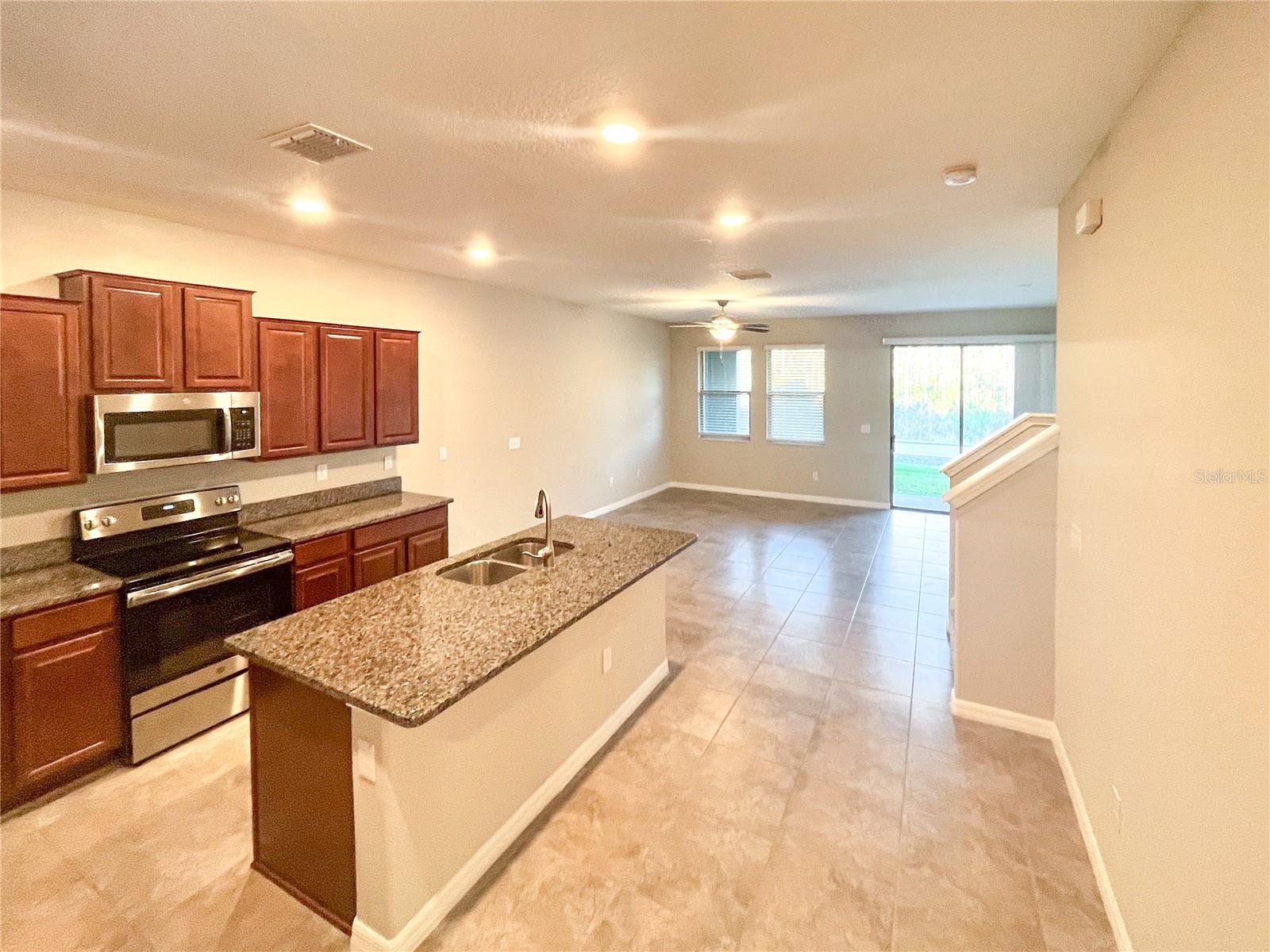 8078 ROLLING SHELL TRL, WESLEY CHAPEL, FL, 33545