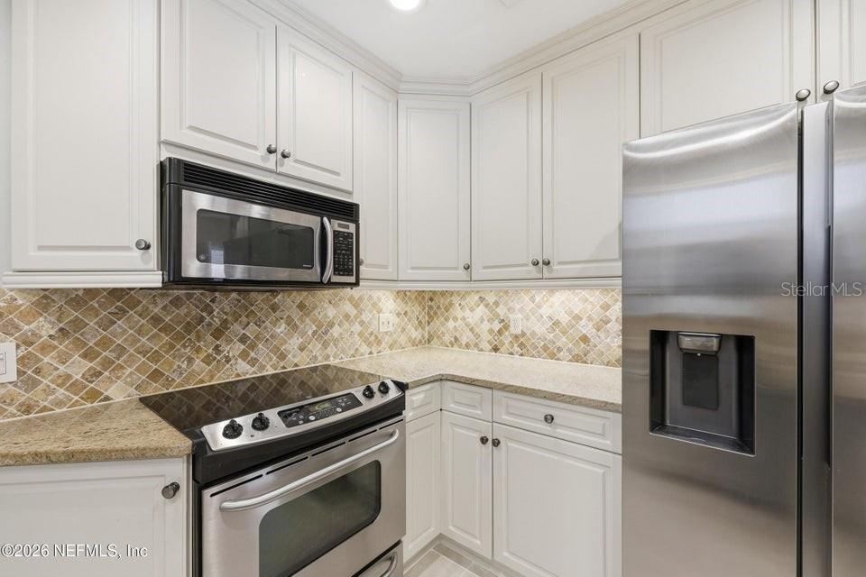 2954 IROQUOIS AVE, JACKSONVILLE, FL, 32210