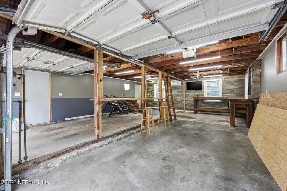 2954 IROQUOIS AVE, JACKSONVILLE, FL, 32210