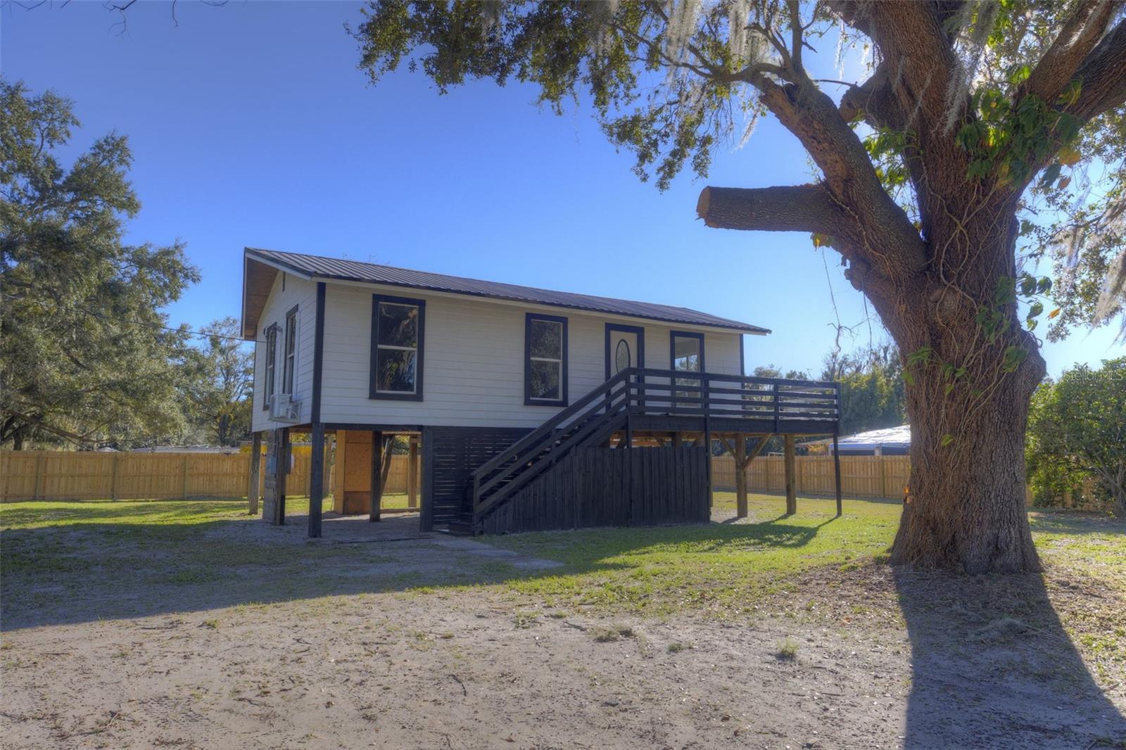 805 E MCDONALD RD, PLANT CITY, FL, 33567