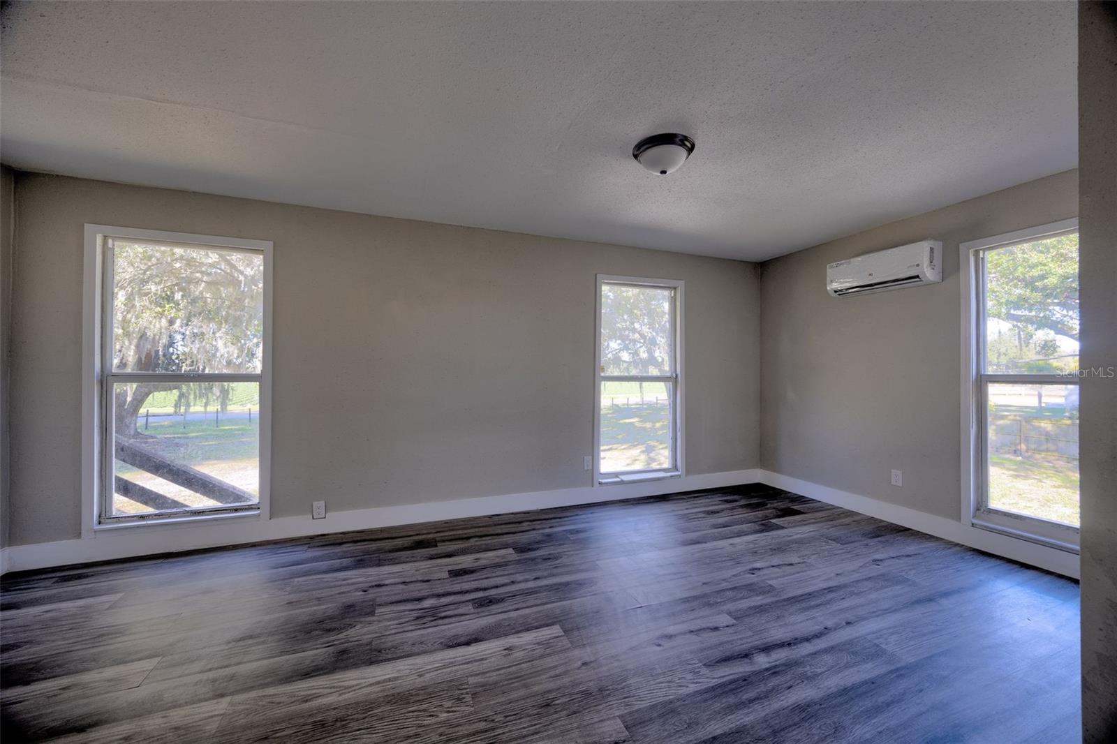 805 E MCDONALD RD, PLANT CITY, FL, 33567