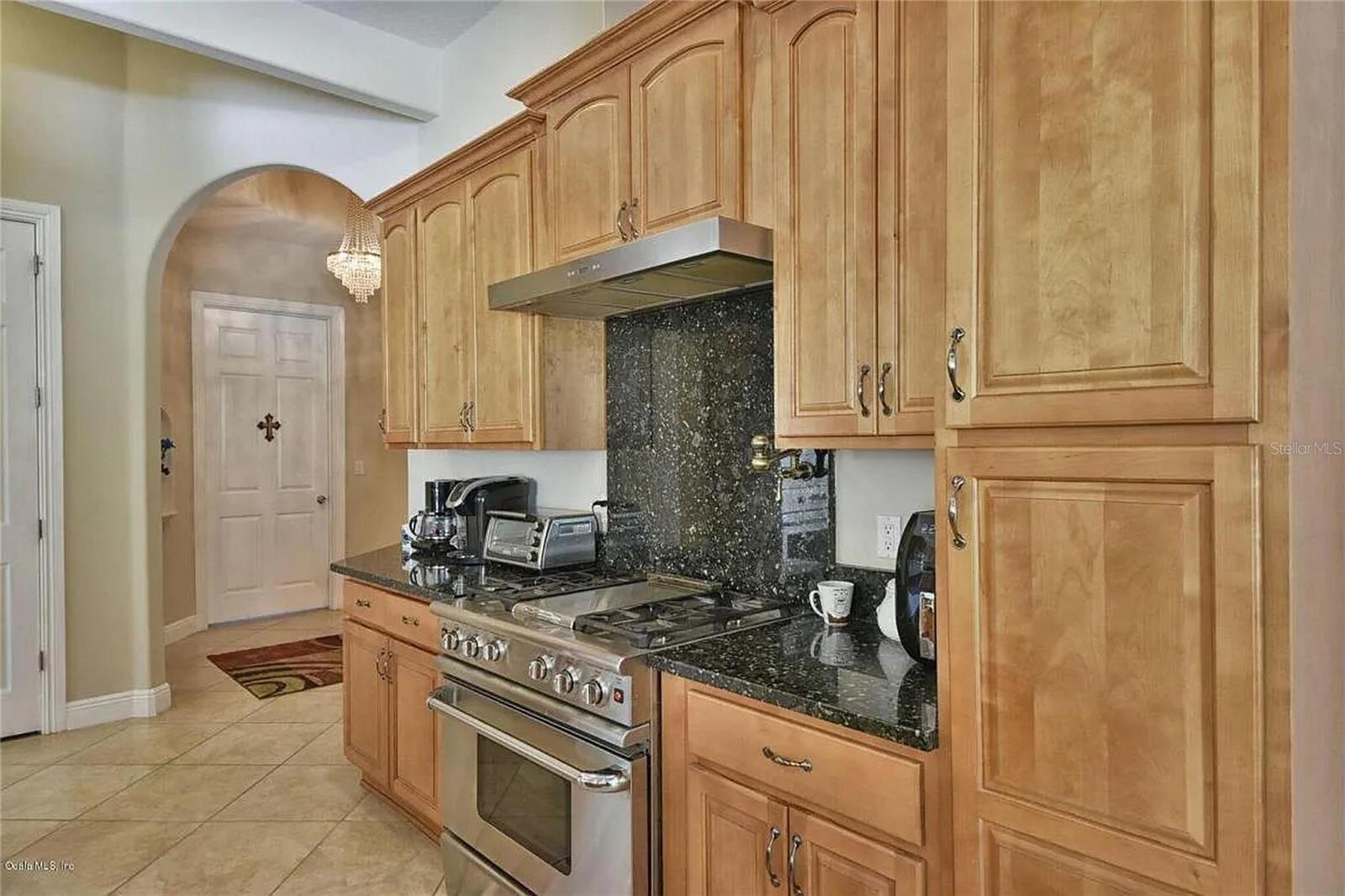 6190 W HIGHWAY 326, OCALA, FL, 34482