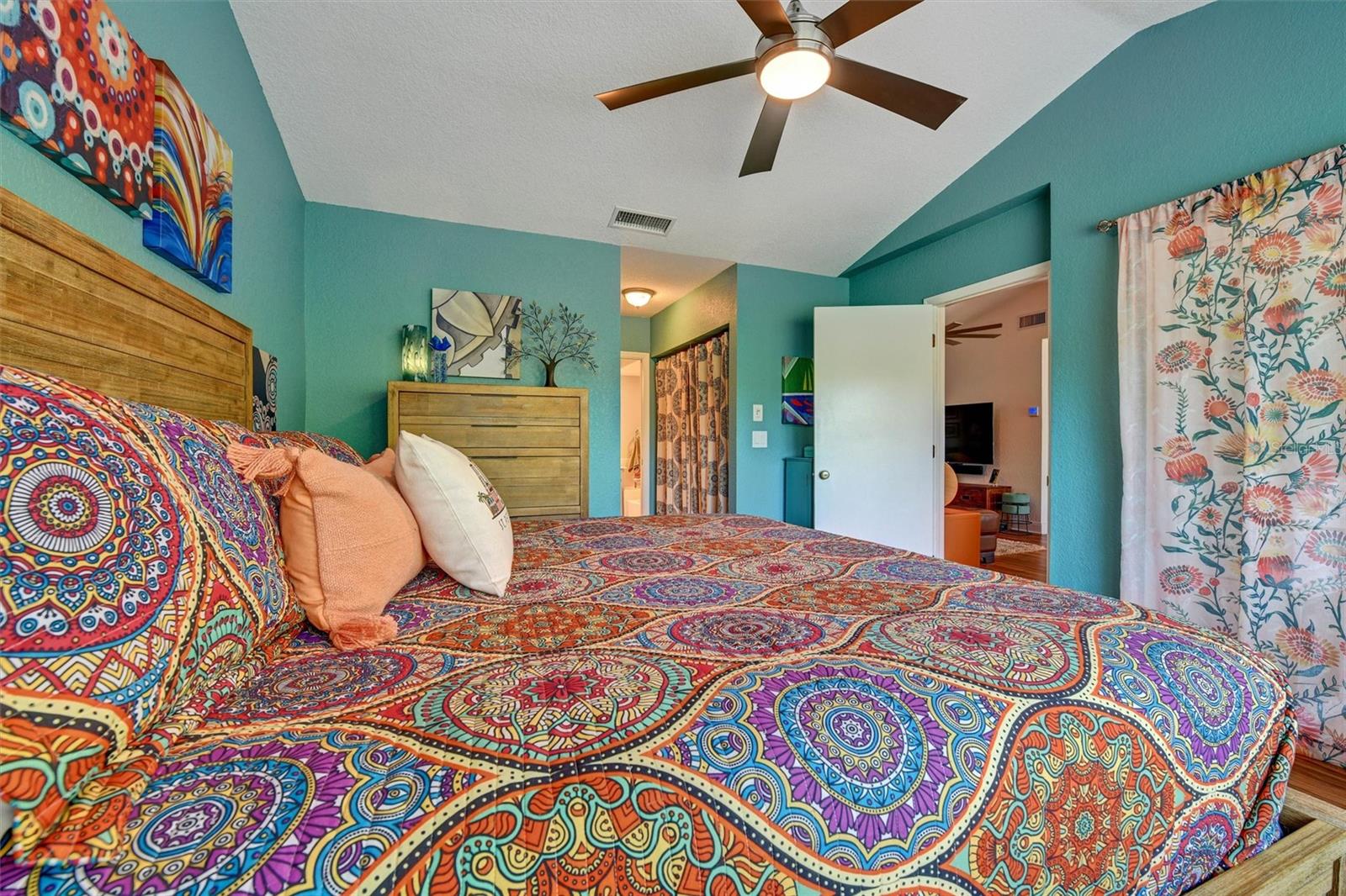 8352 MEADOWBROOK DR #10, SEMINOLE, FL, 33777
