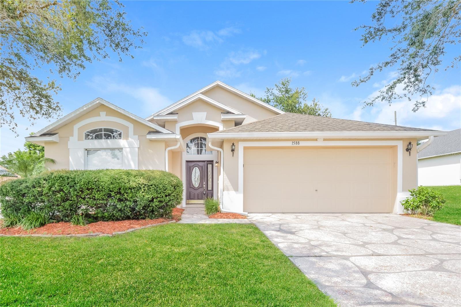 1588 SILHOUETTE DR, CLERMONT, FL, 34711
