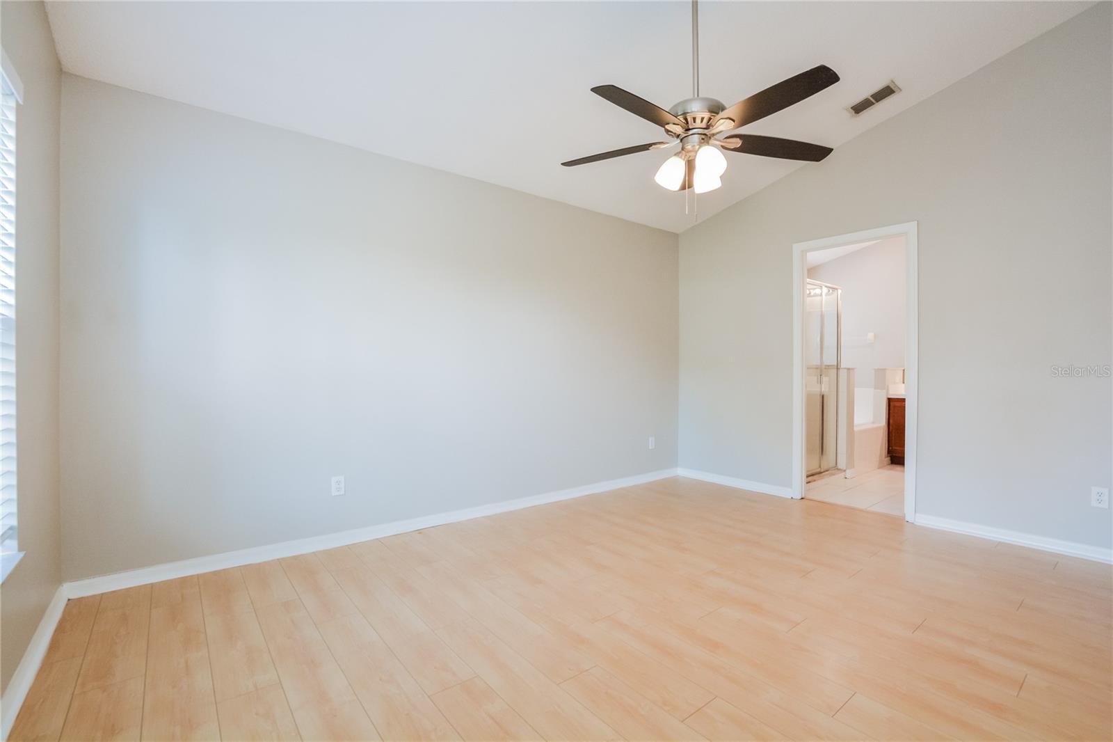 1588 SILHOUETTE DR, CLERMONT, FL, 34711