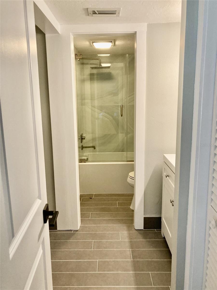 6114 43RD ST W #103E, BRADENTON, FL, 34210