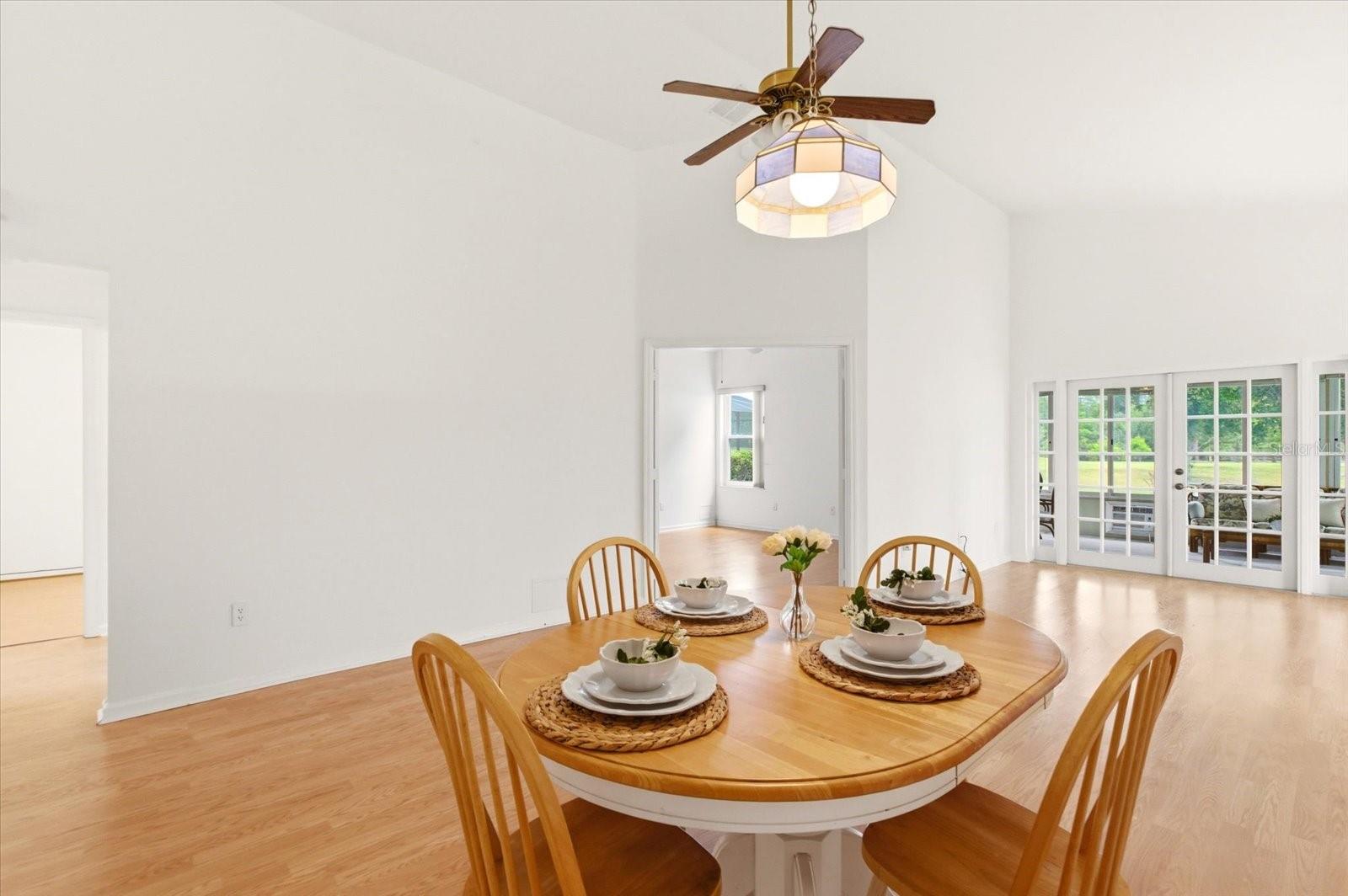 3305 SANTA MONICA DR, ORLANDO, FL, 32822