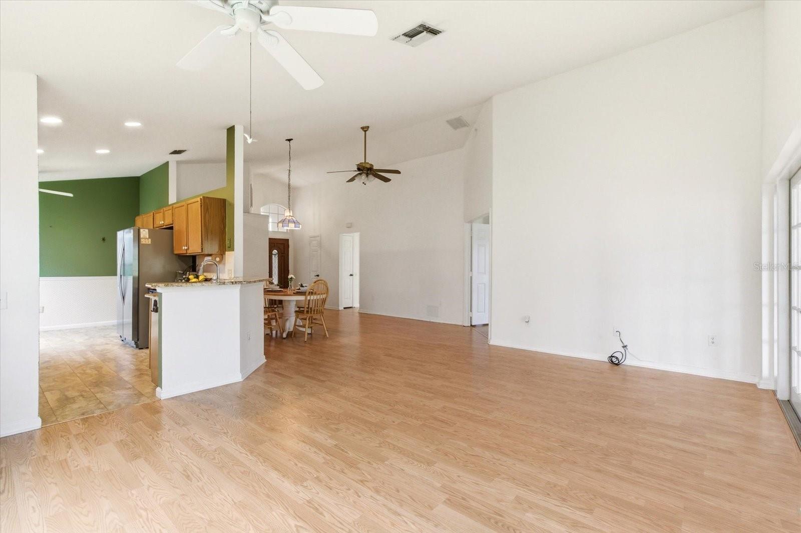 3305 SANTA MONICA DR, ORLANDO, FL, 32822