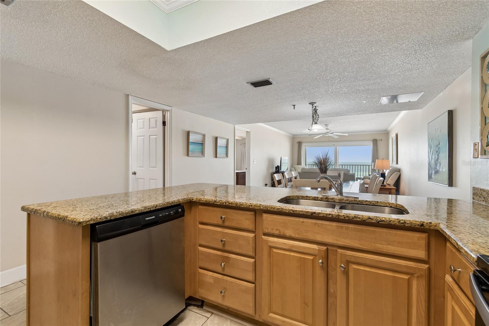 19418 GULF BLVD #204, INDIAN SHORES, FL, 33785