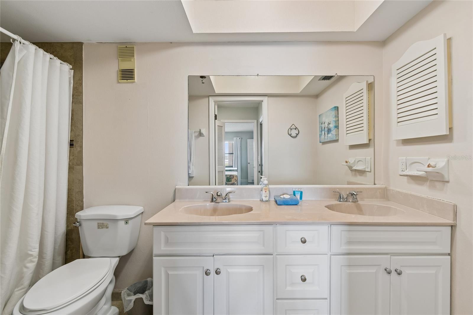 19418 GULF BLVD #204, INDIAN SHORES, FL, 33785
