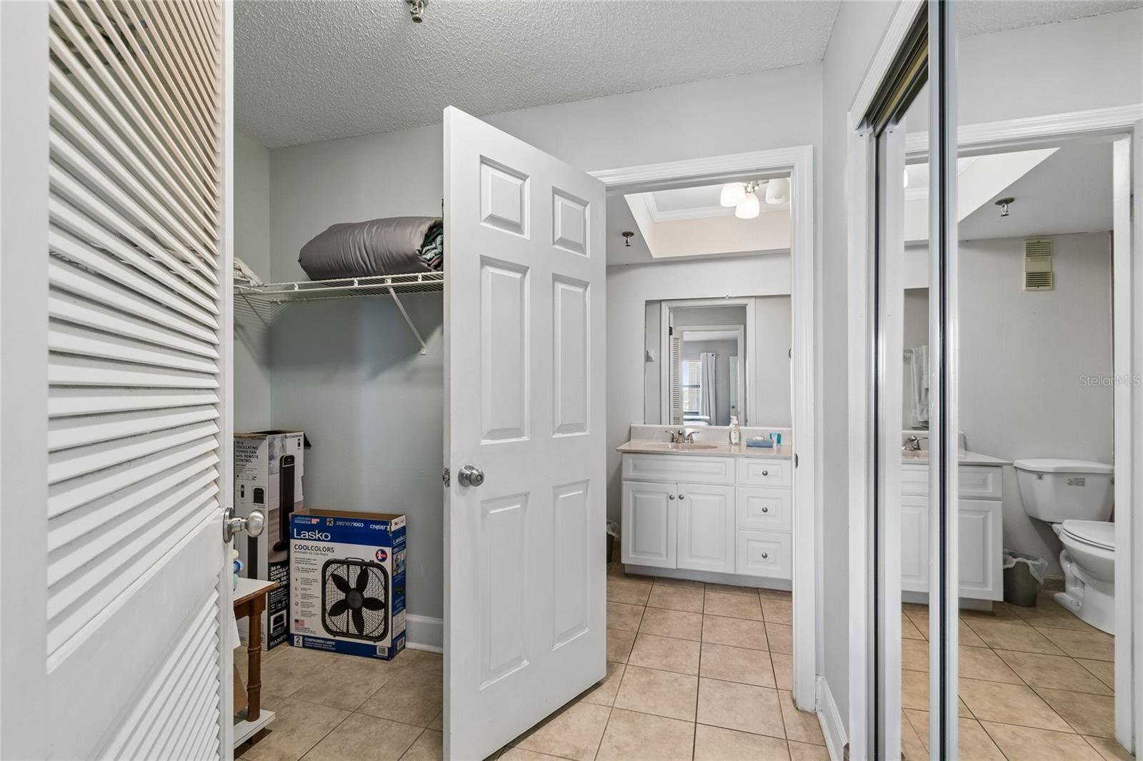 19418 GULF BLVD #204, INDIAN SHORES, FL, 33785