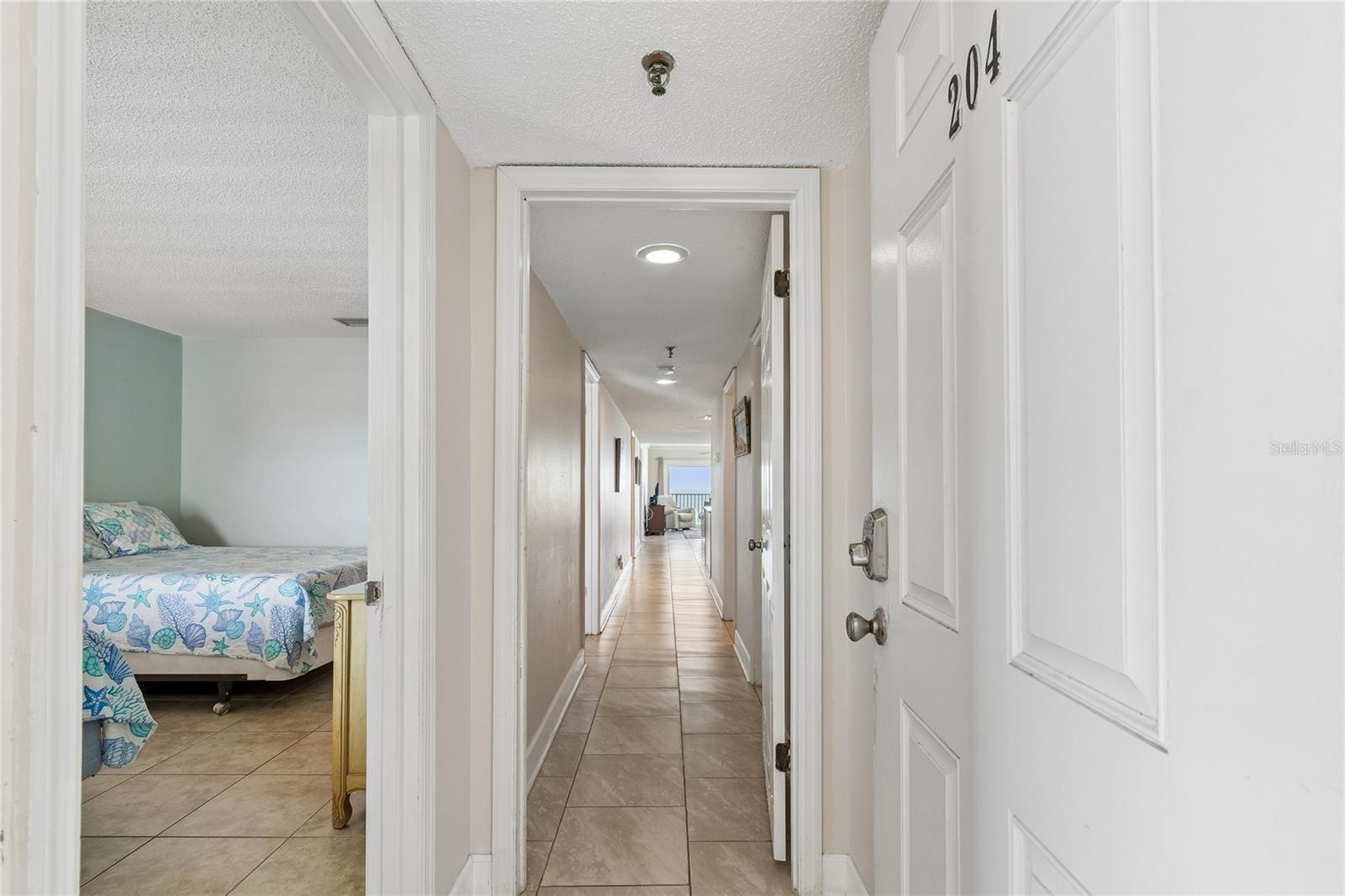19418 GULF BLVD #204, INDIAN SHORES, FL, 33785