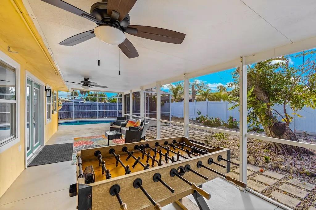 2532 CONSTITUTION BLVD, SARASOTA, FL, 34231