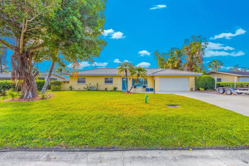 2532 CONSTITUTION BLVD, SARASOTA, FL, 34231