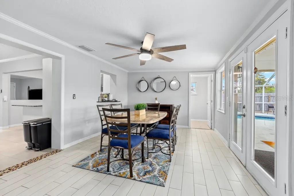 2532 CONSTITUTION BLVD, SARASOTA, FL, 34231