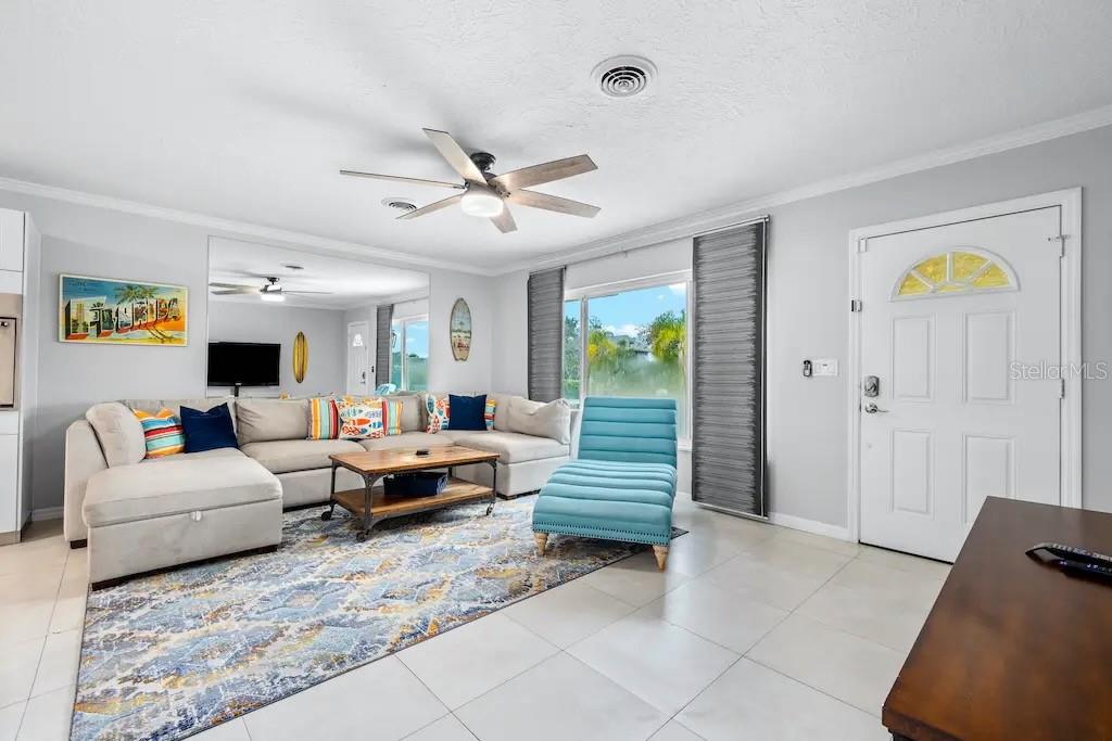 2532 CONSTITUTION BLVD, SARASOTA, FL, 34231