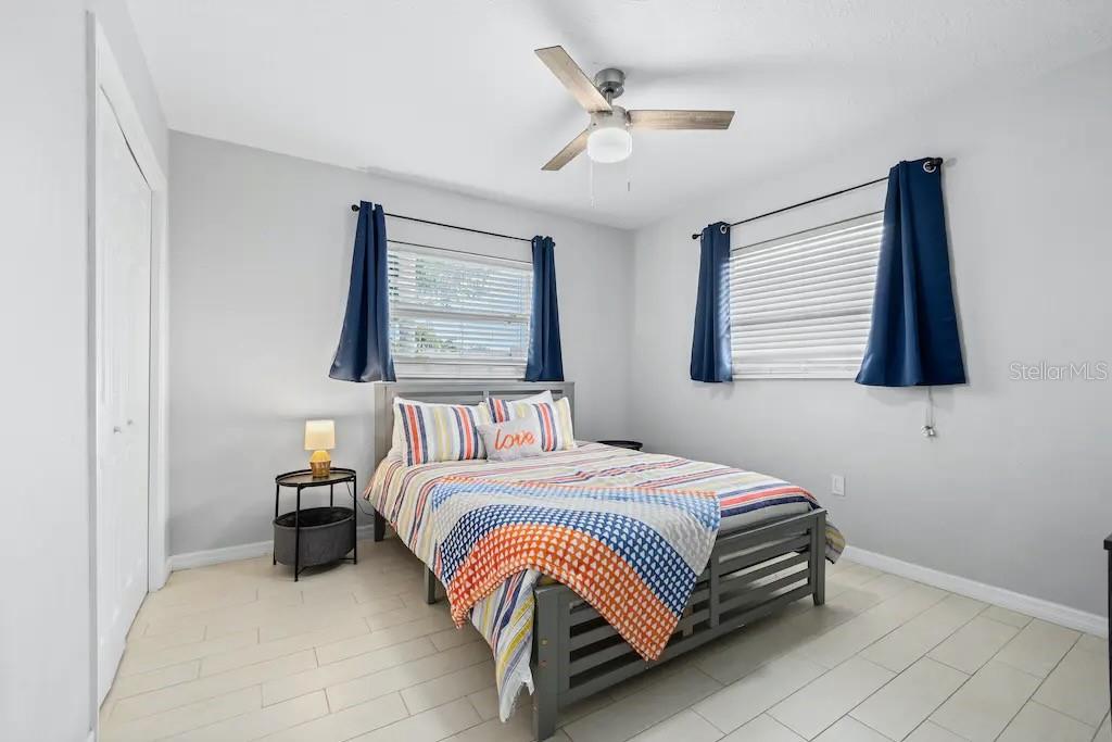 2532 CONSTITUTION BLVD, SARASOTA, FL, 34231