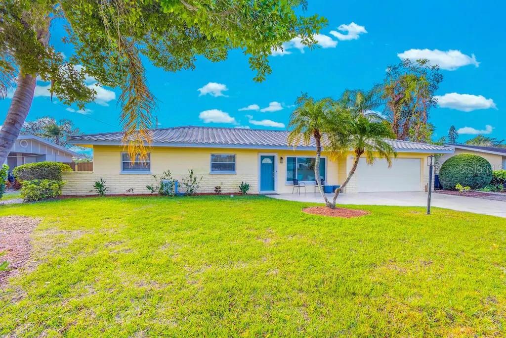 2532 CONSTITUTION BLVD, SARASOTA, FL, 34231