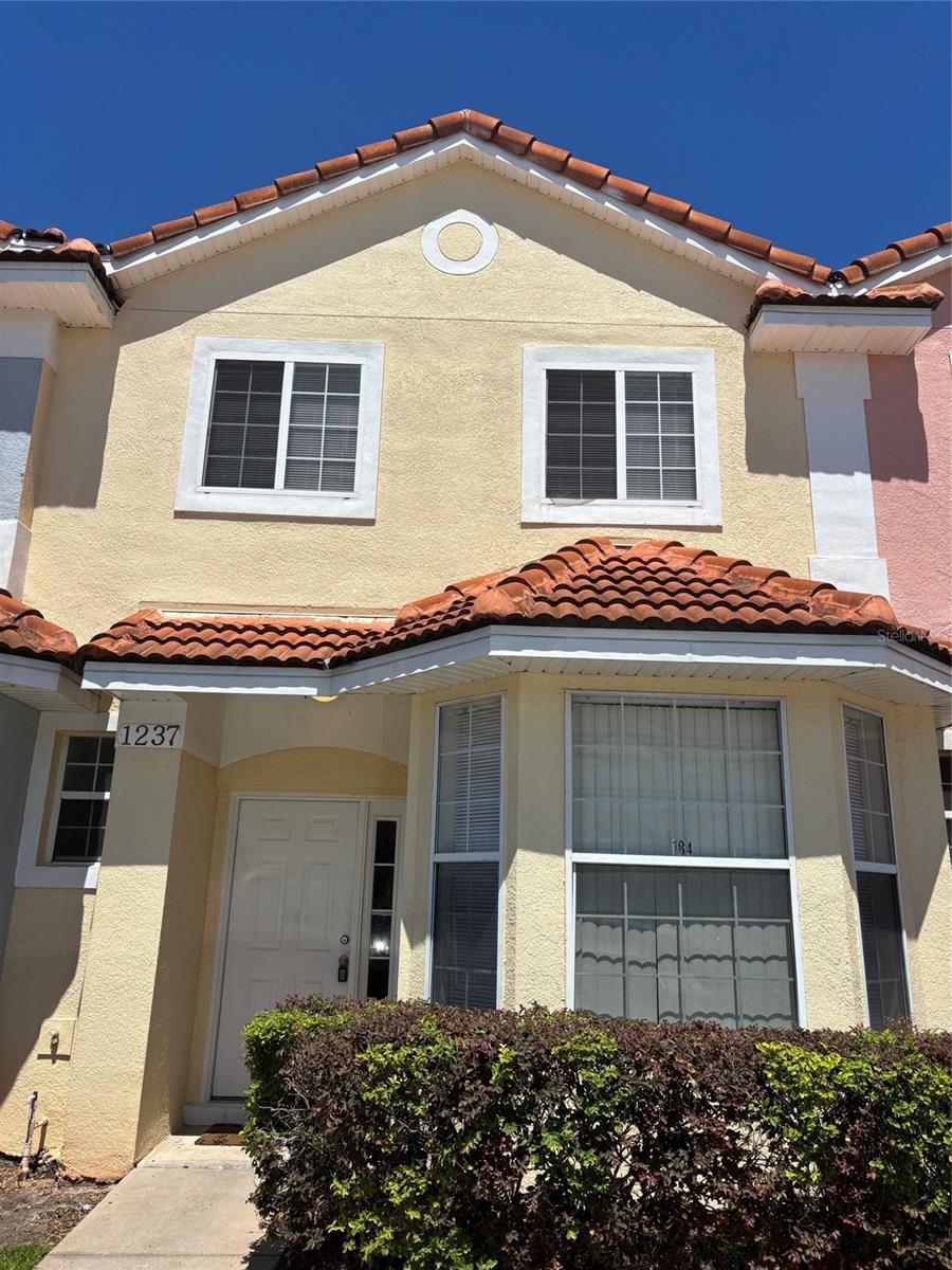 1237 S BEACH CIR, KISSIMMEE, FL, 34746