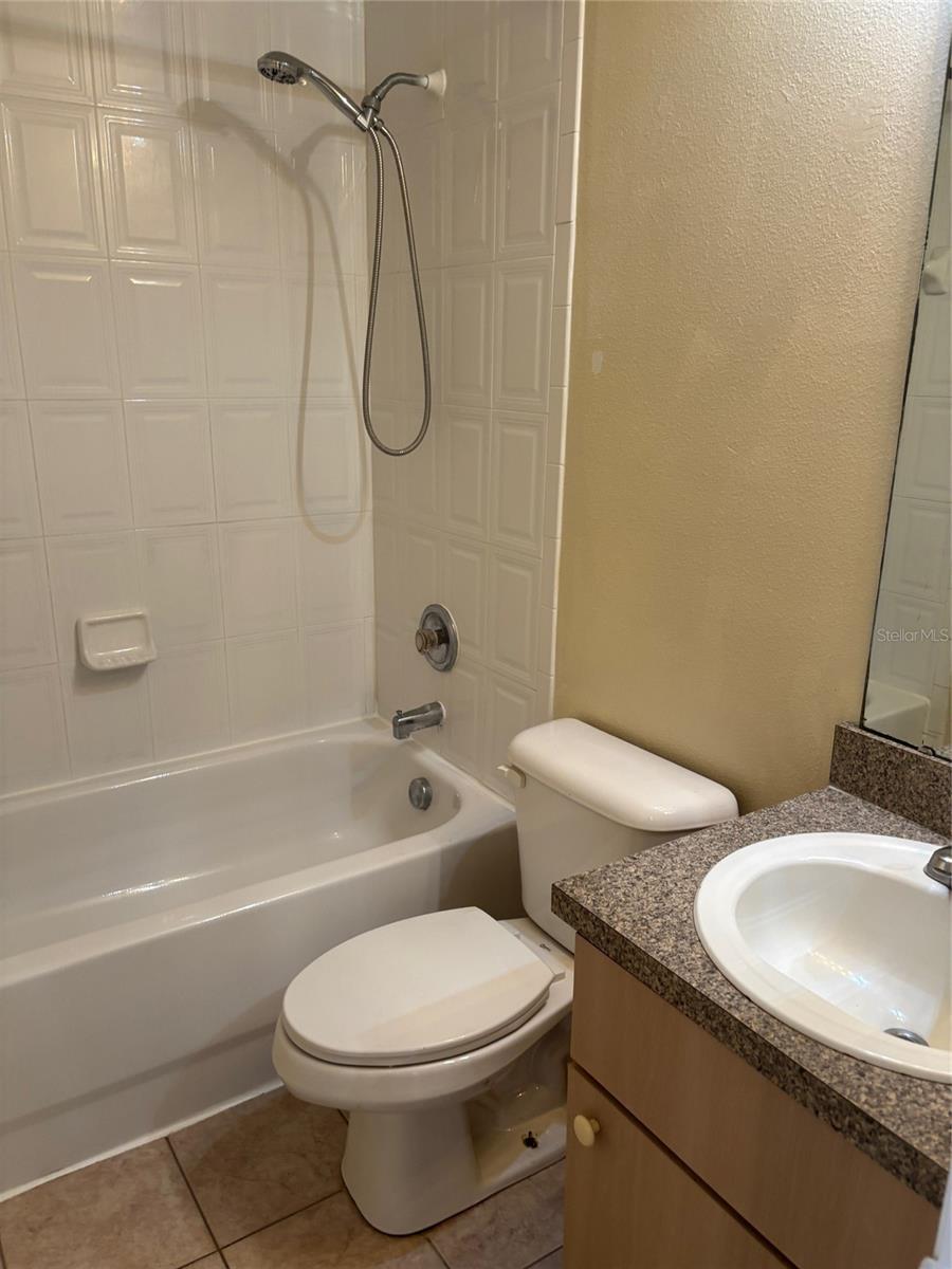 1237 S BEACH CIR, KISSIMMEE, FL, 34746