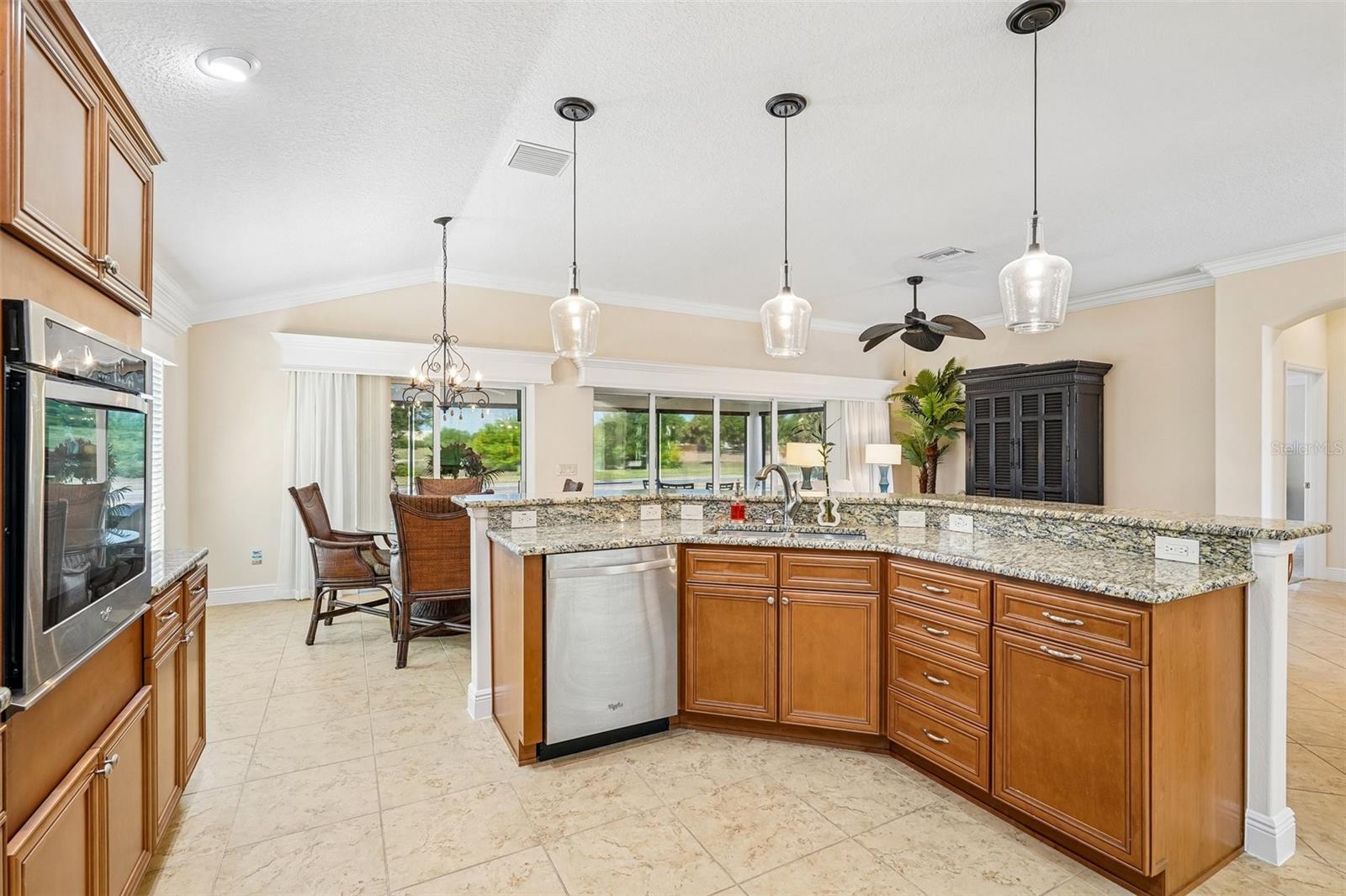 2918 CANYON AVE, THE VILLAGES, FL, 32163