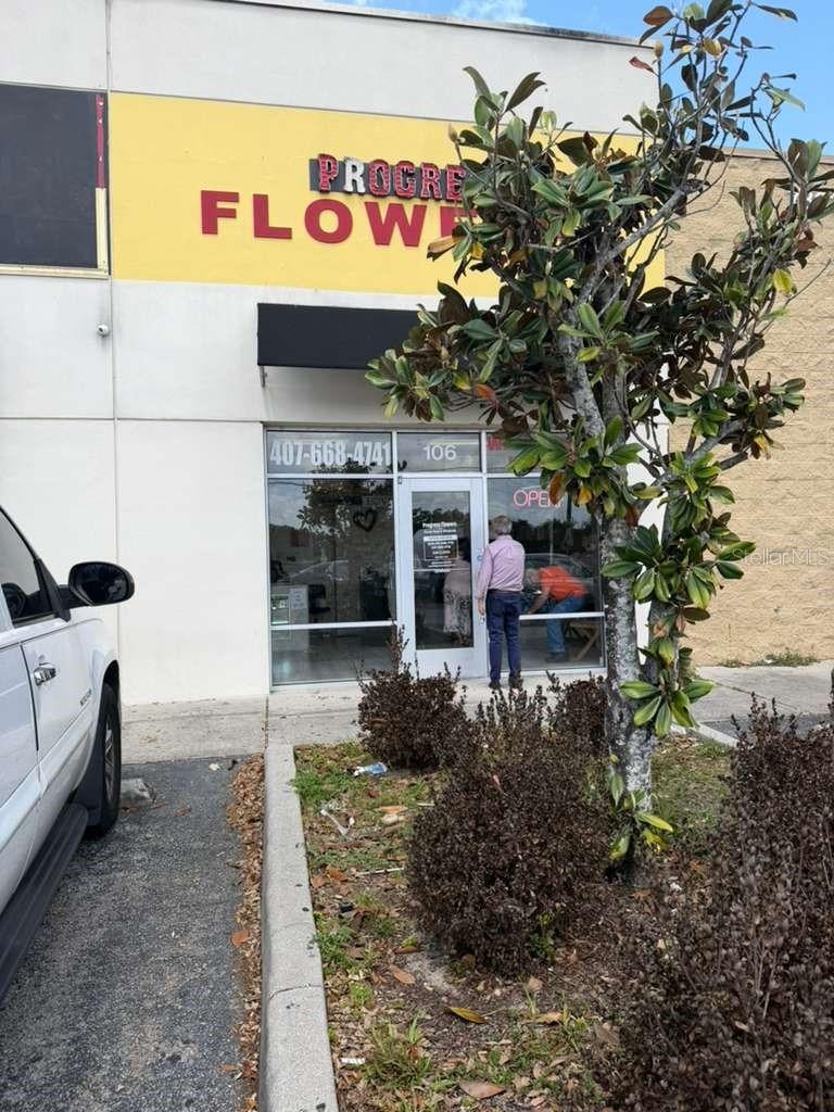 7803 E COLONIAL DR #106, ORLANDO, FL, 32807