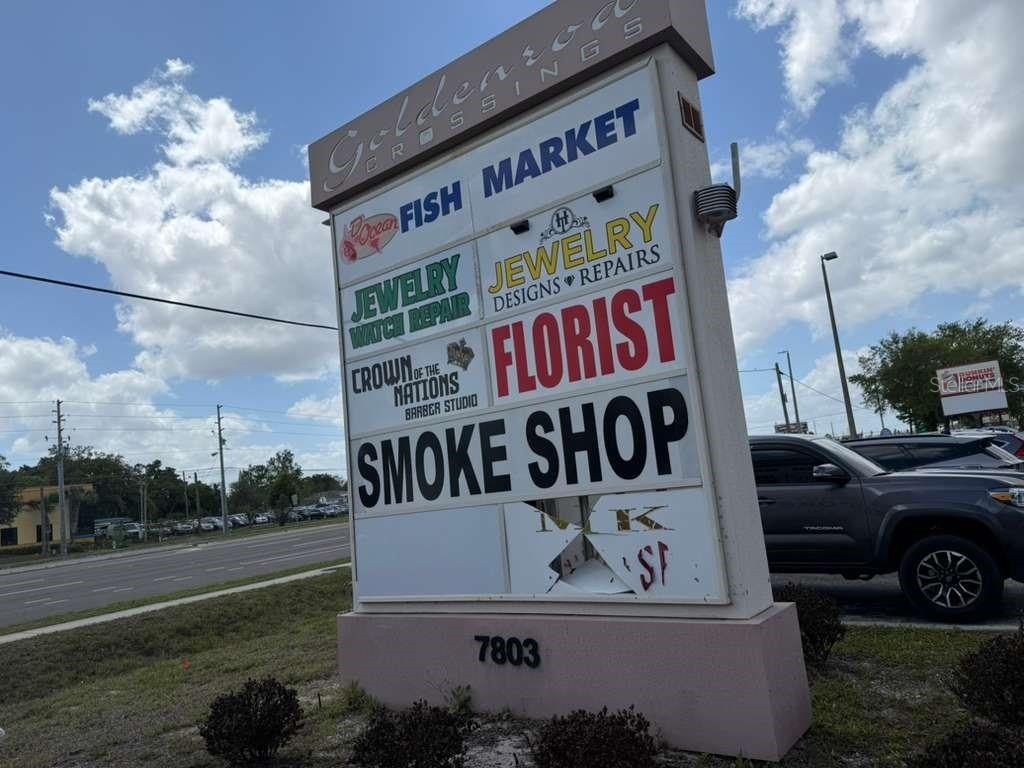 7803 E COLONIAL DR #106, ORLANDO, FL, 32807