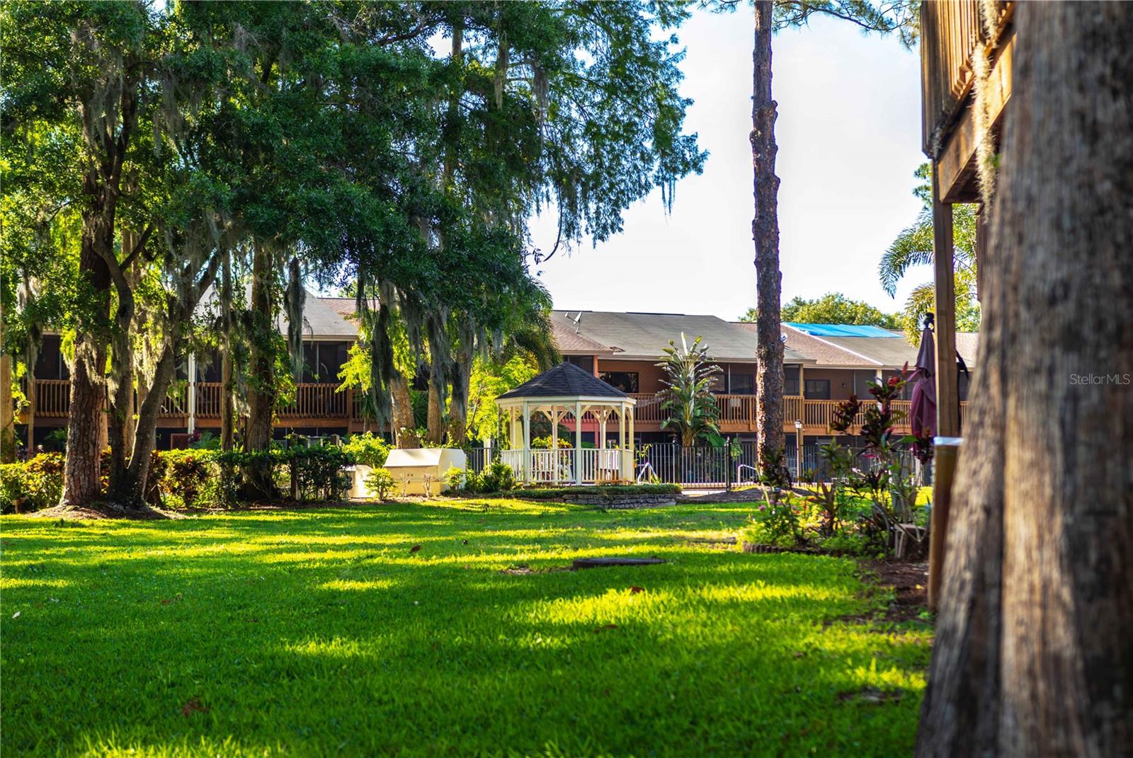 2158 TARPON LANDINGS DR, TARPON SPRINGS, FL, 34688