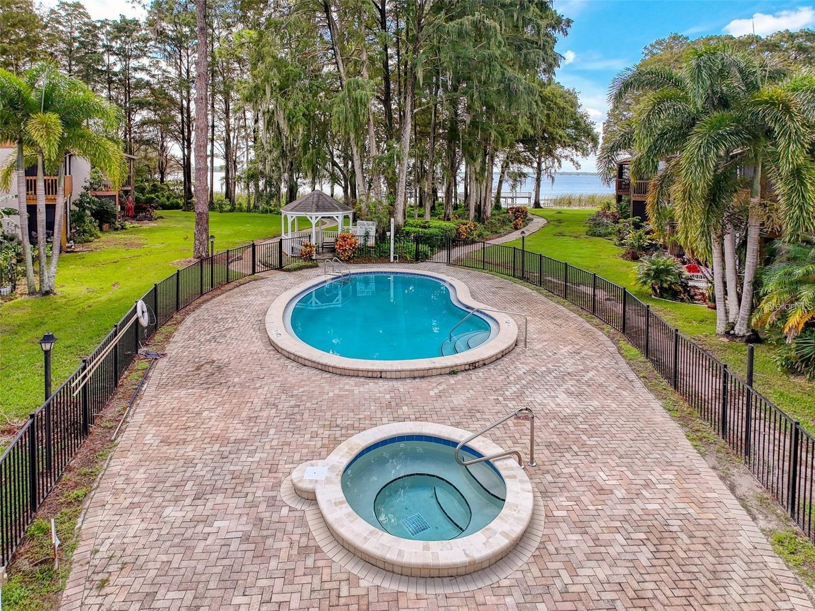 2158 TARPON LANDINGS DR, TARPON SPRINGS, FL, 34688