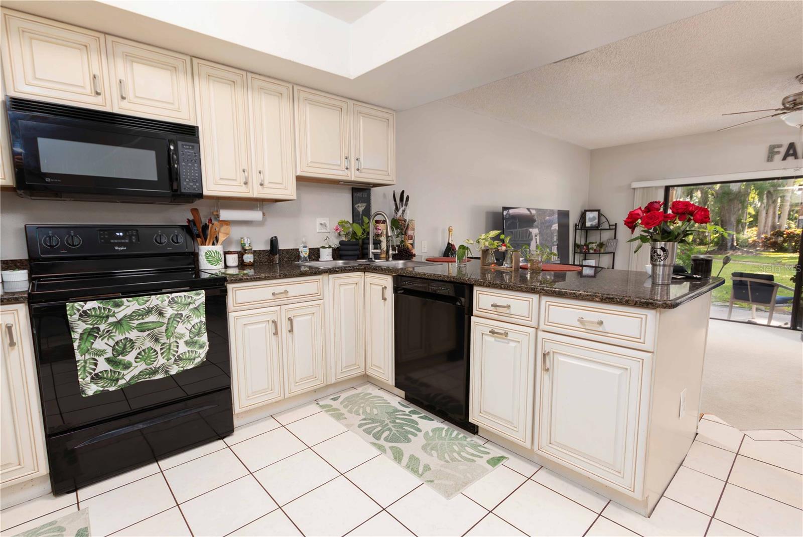 2158 TARPON LANDINGS DR, TARPON SPRINGS, FL, 34688