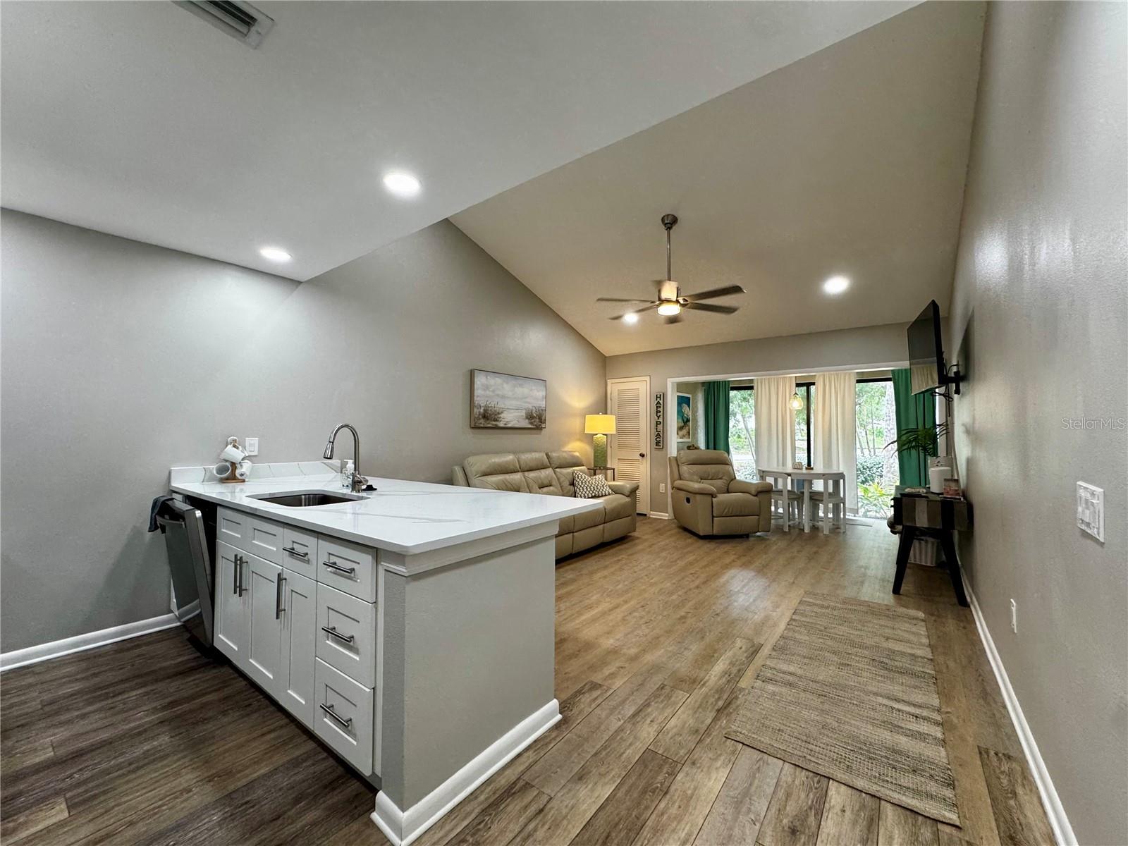 4707 WINSLOW BEACON #2, SARASOTA, FL, 34235