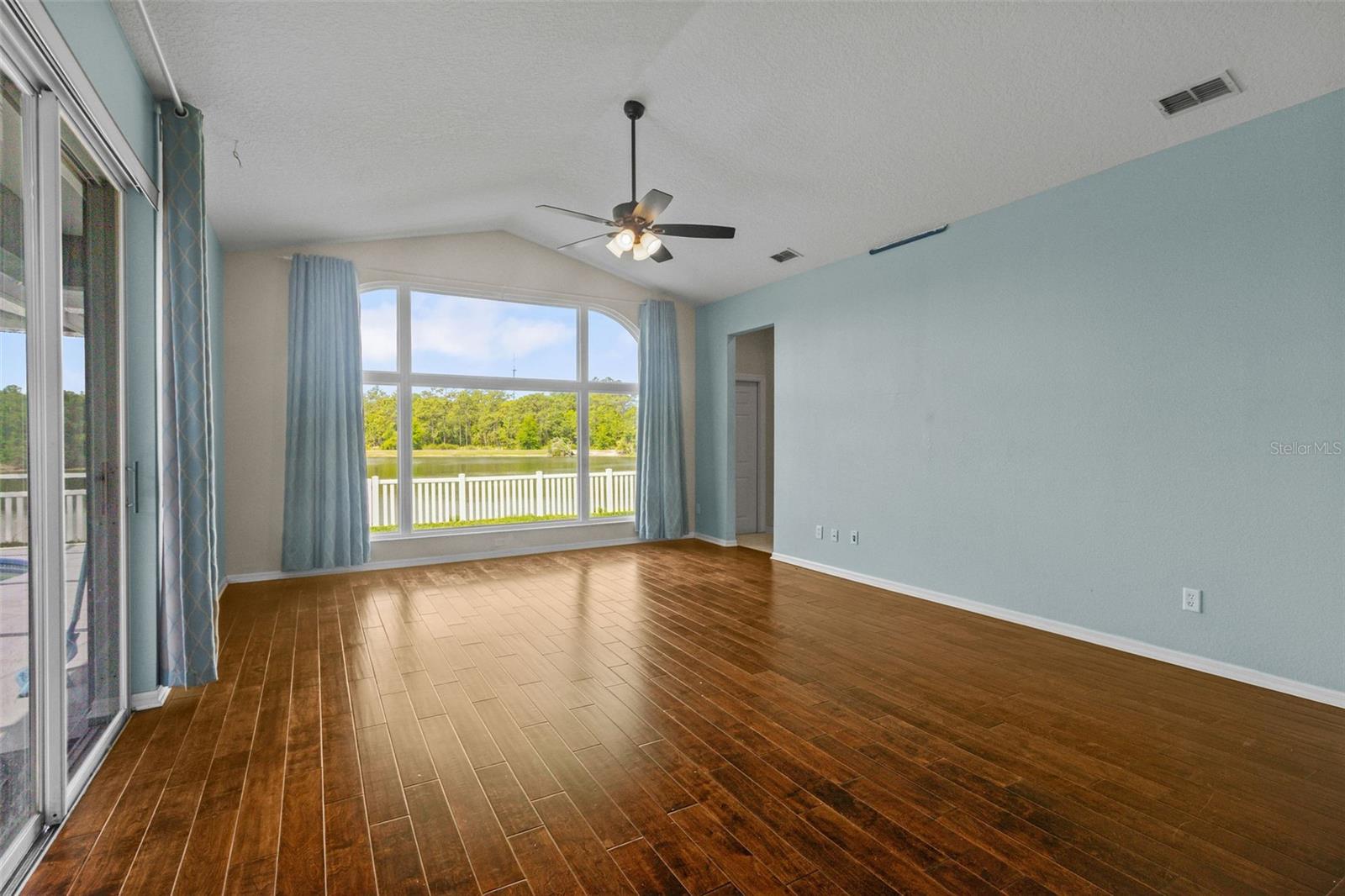 8739 ASHWORTH DR, TAMPA, FL, 33647