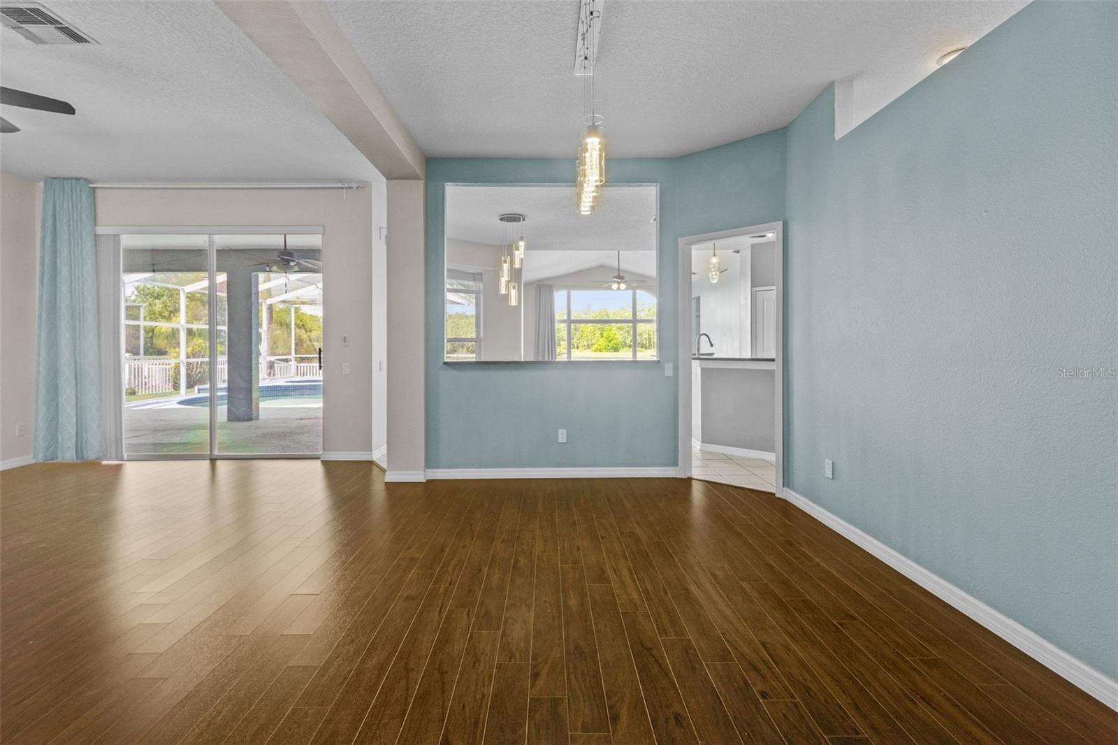 8739 ASHWORTH DR, TAMPA, FL, 33647