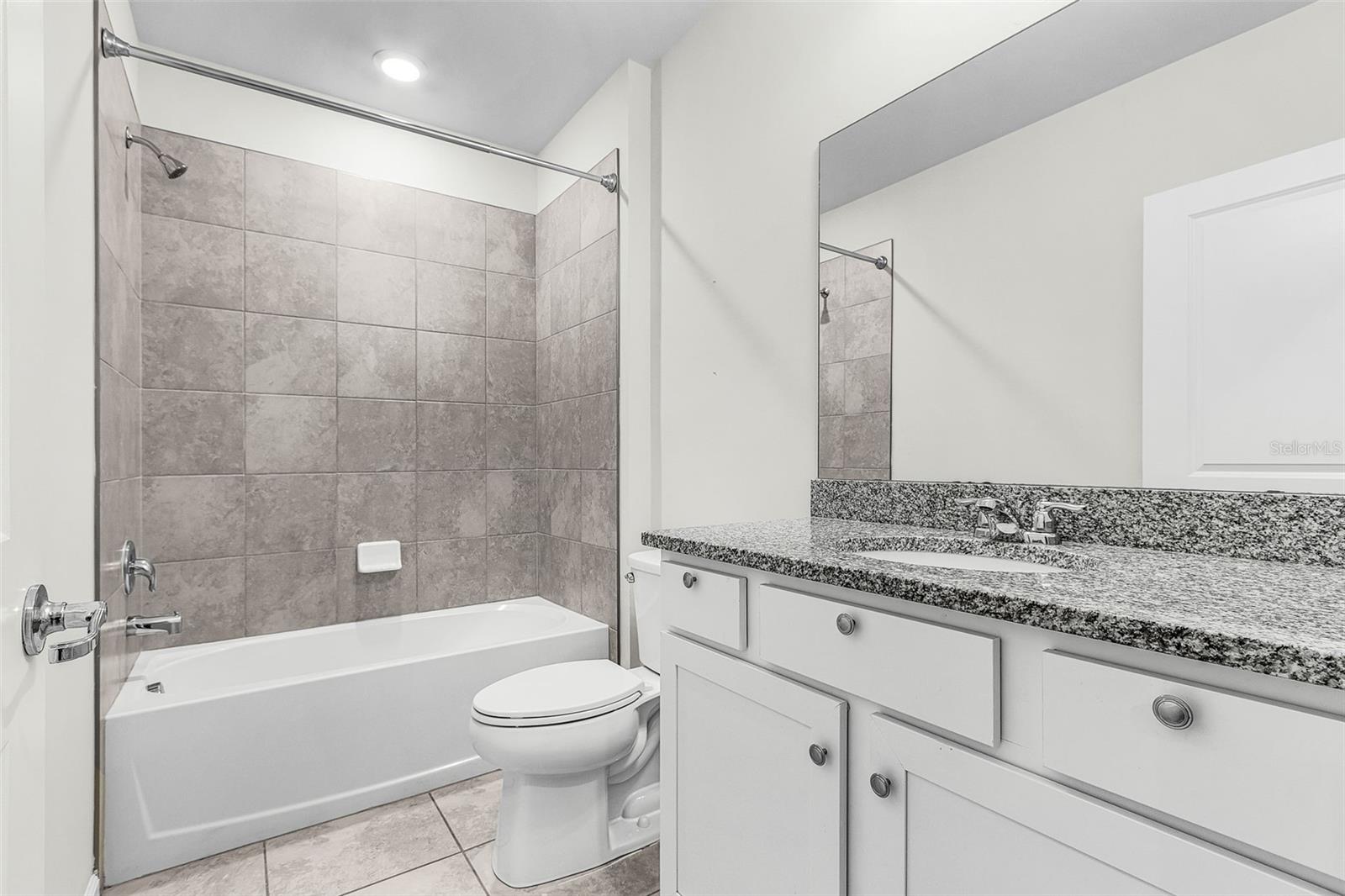 16033 BEACHBERRY DR, NORTH FORT MYERS, FL, 33917