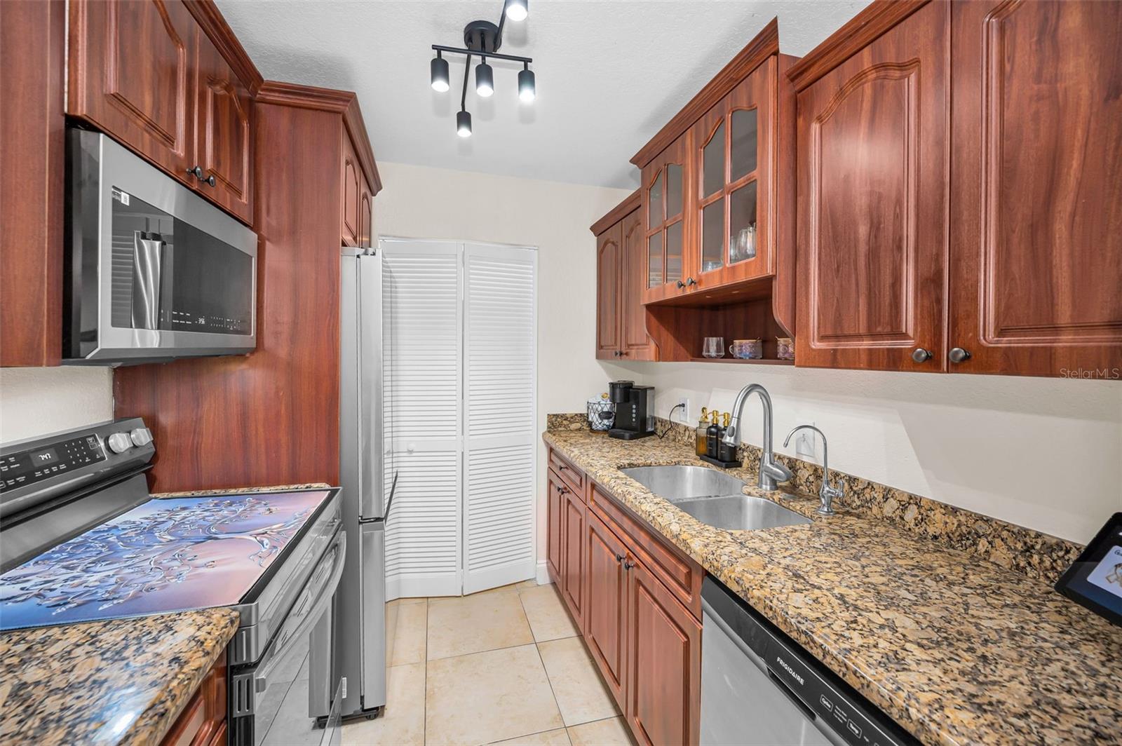 455 ALT 19 S #83, PALM HARBOR, FL, 34683