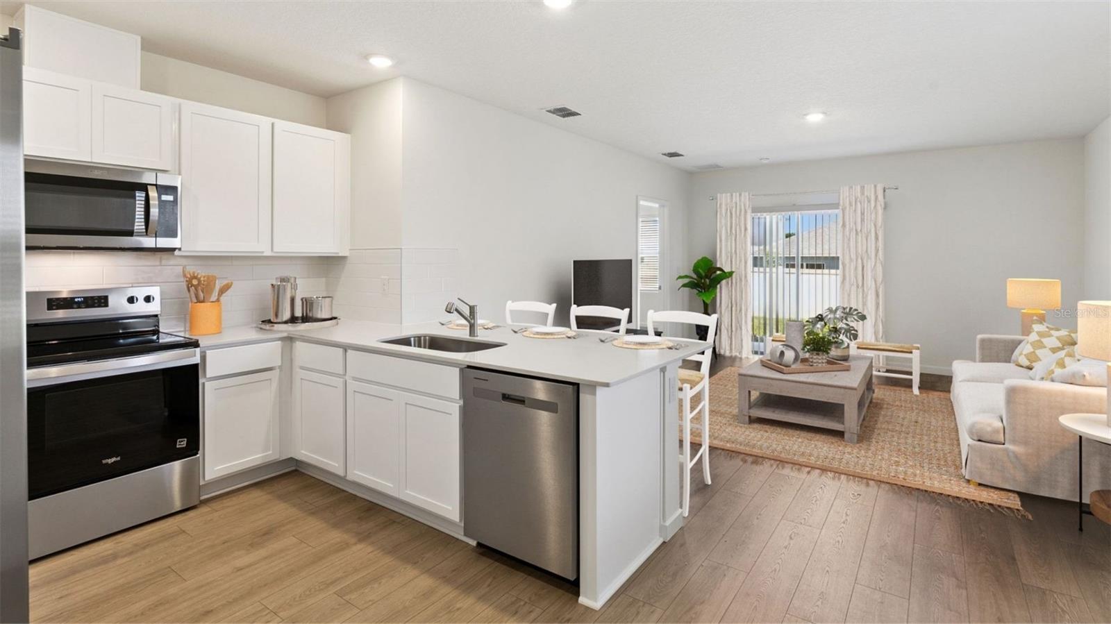 2352 BAY ST, OCOEE, FL, 34761