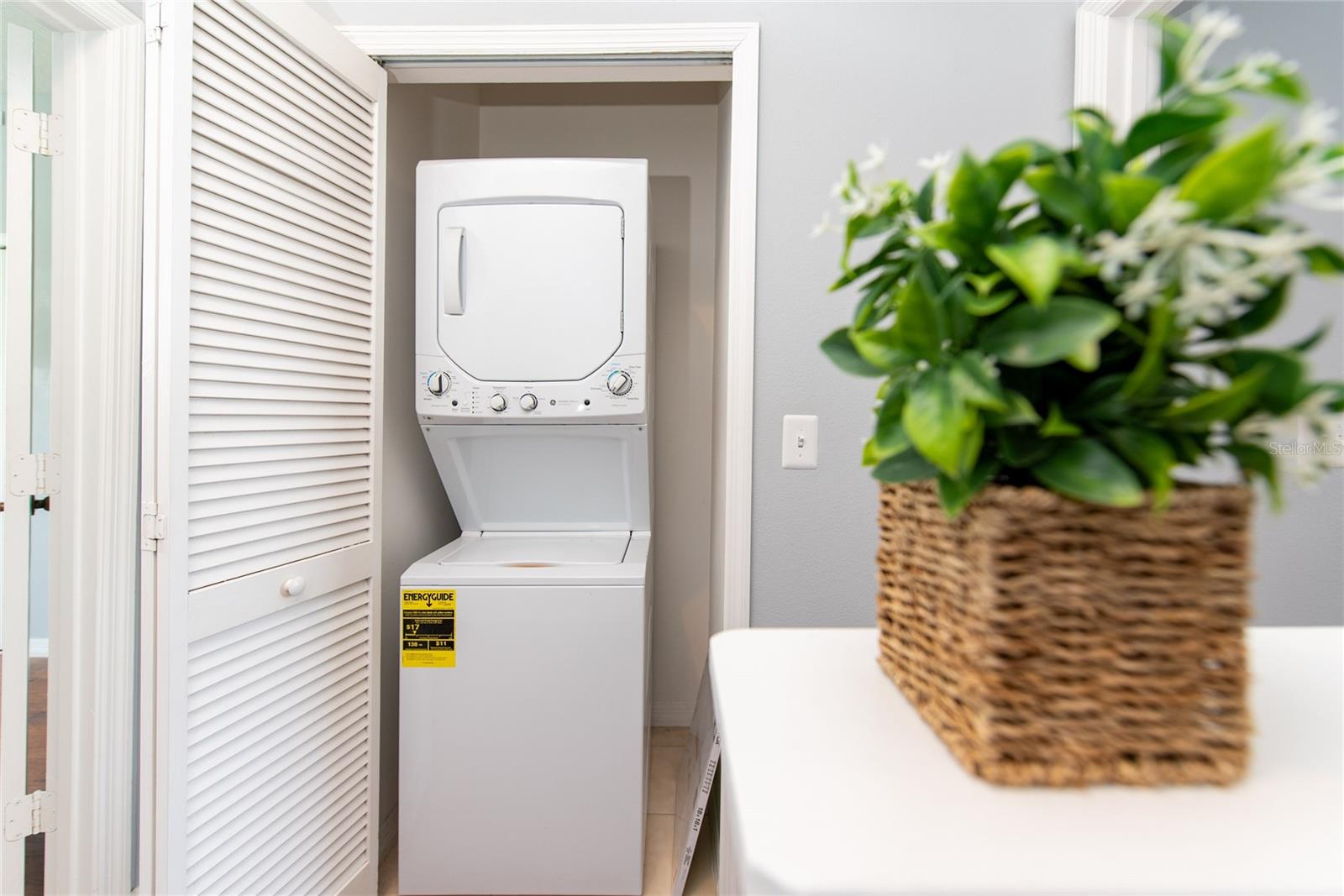 9313 JASMINE FLOWER LN #185, ORLANDO, FL, 32832