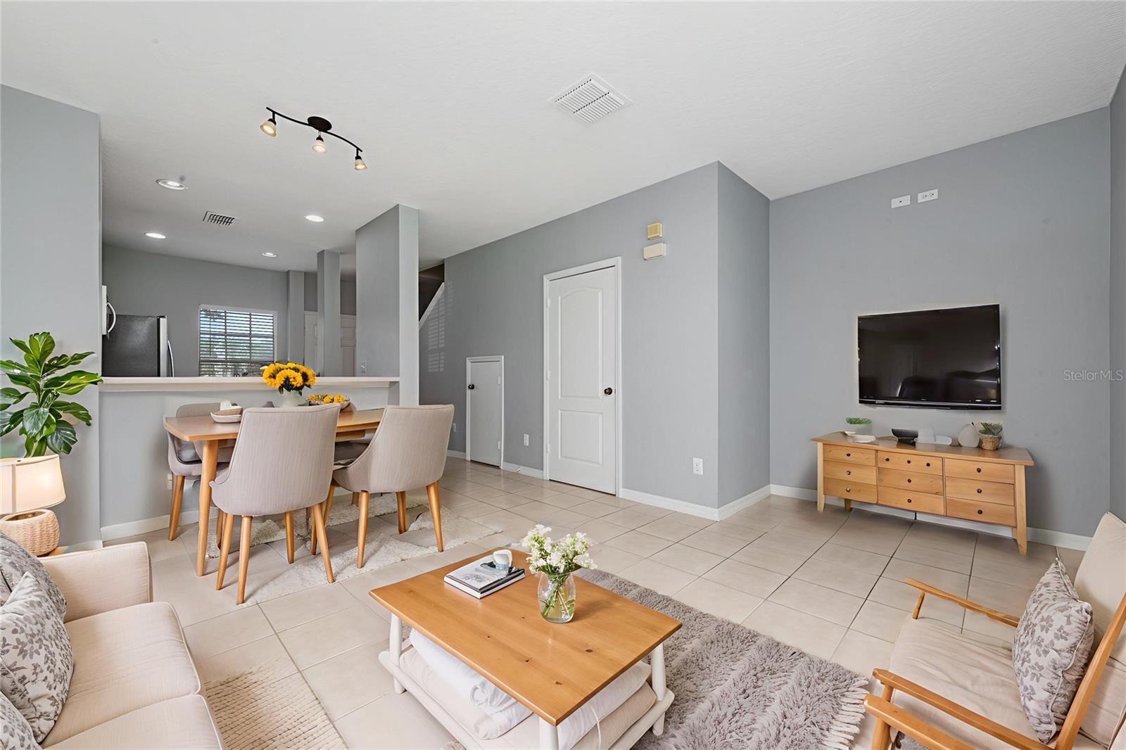 9313 JASMINE FLOWER LN #185, ORLANDO, FL, 32832