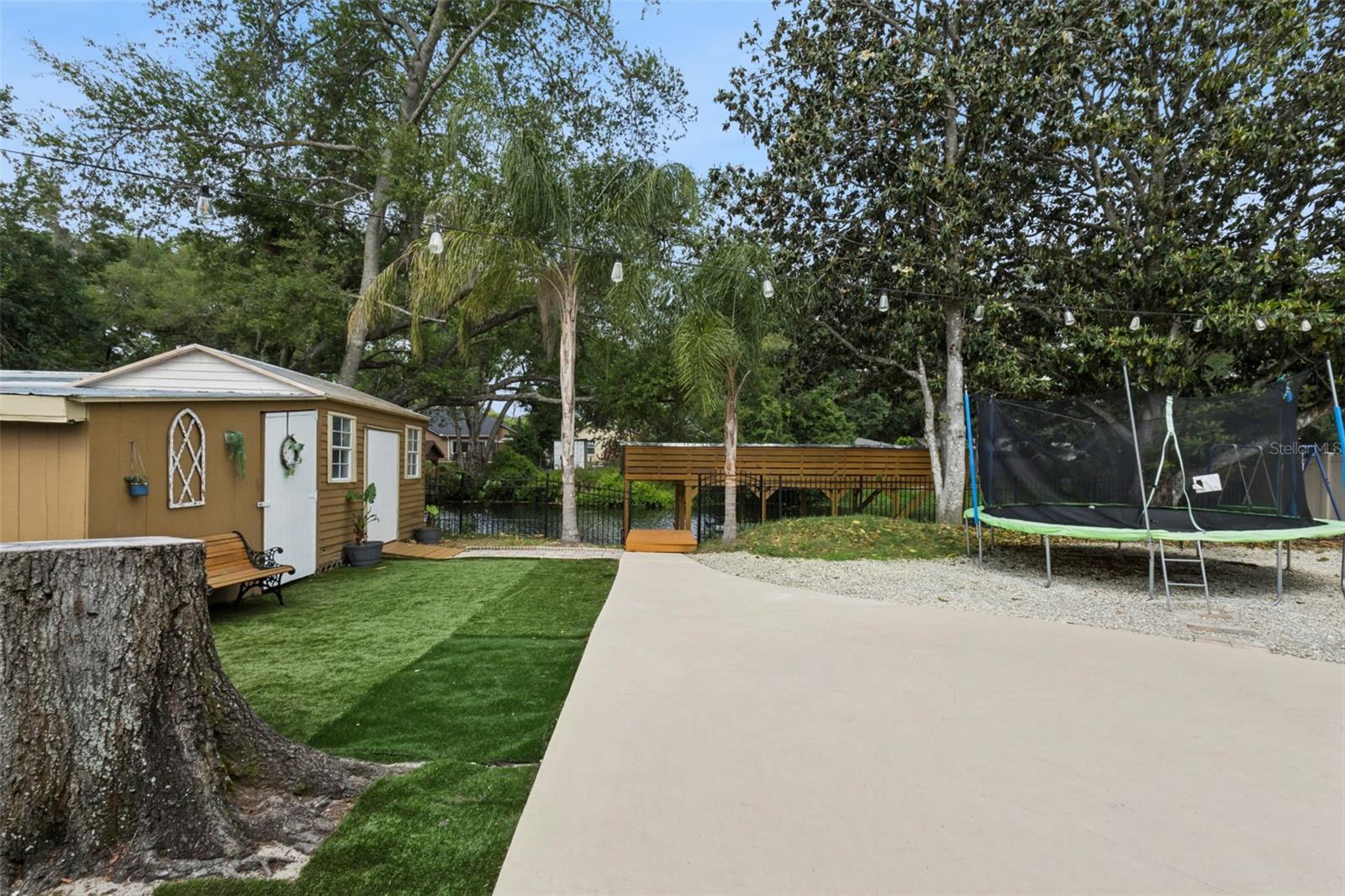 27627 LOIS DR, TAVARES, FL, 32778