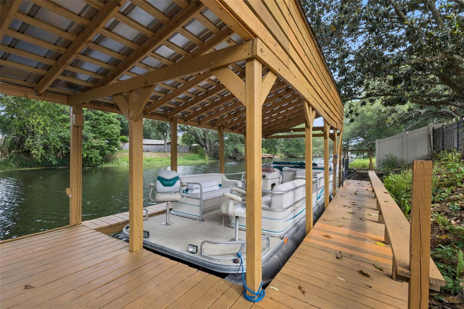 27627 LOIS DR, TAVARES, FL, 32778