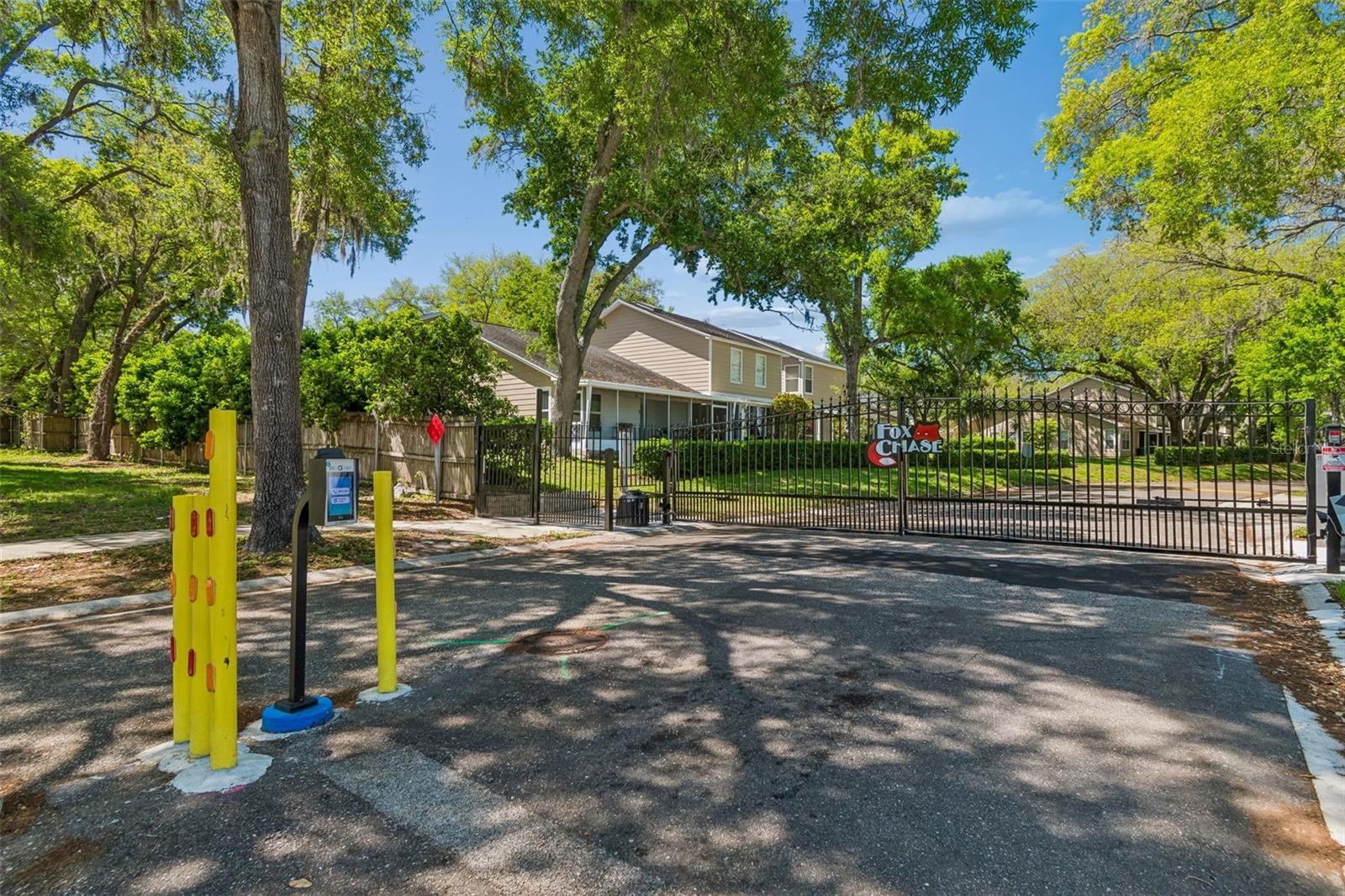 3300 FOX CHASE CIR N #202, PALM HARBOR, FL, 34683