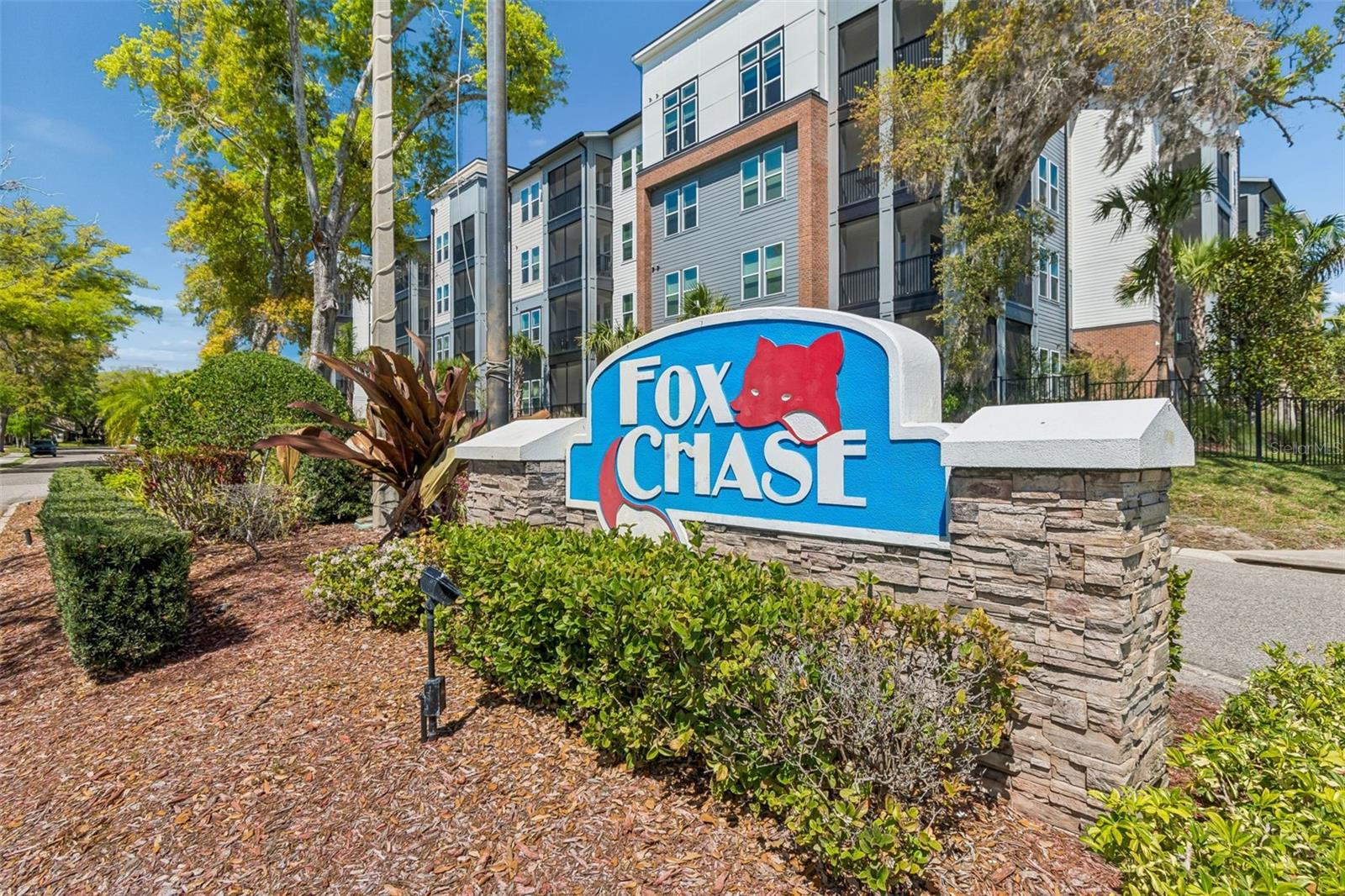 3300 FOX CHASE CIR N #202, PALM HARBOR, FL, 34683