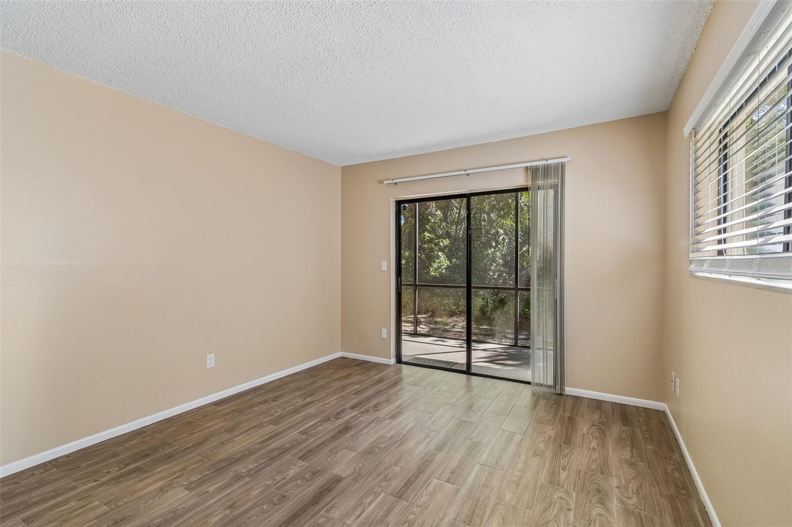 3300 FOX CHASE CIR N #202, PALM HARBOR, FL, 34683