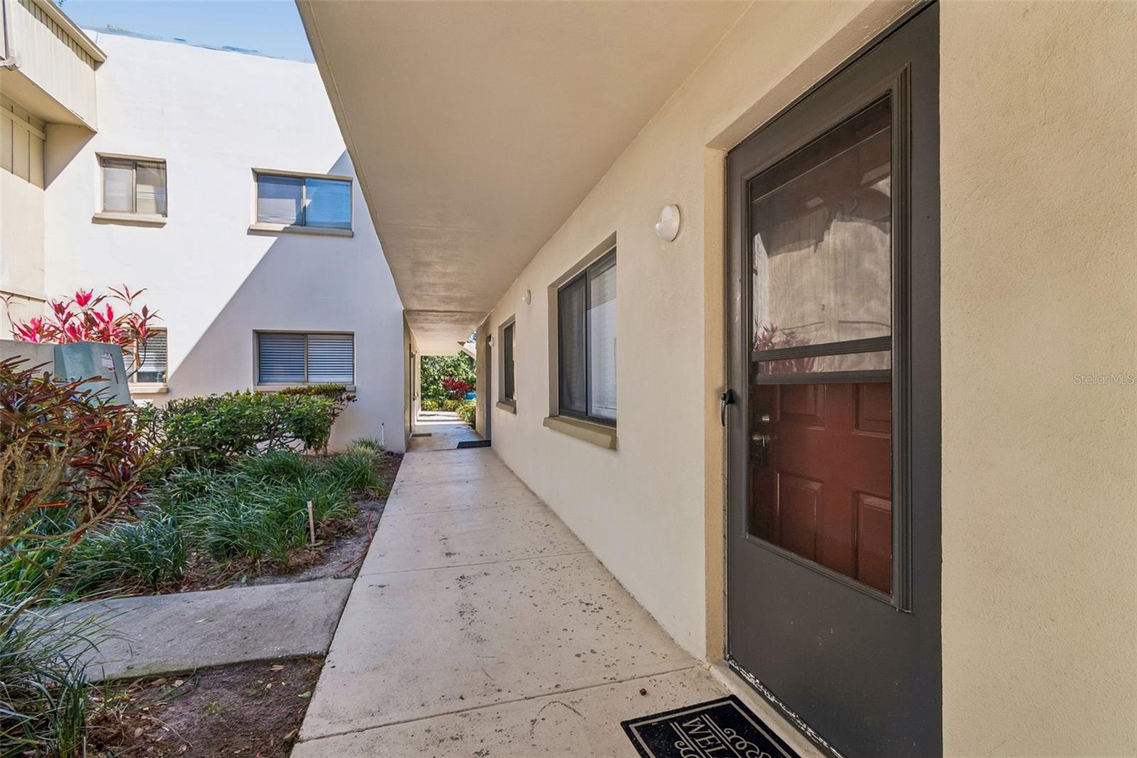 3300 FOX CHASE CIR N #202, PALM HARBOR, FL, 34683